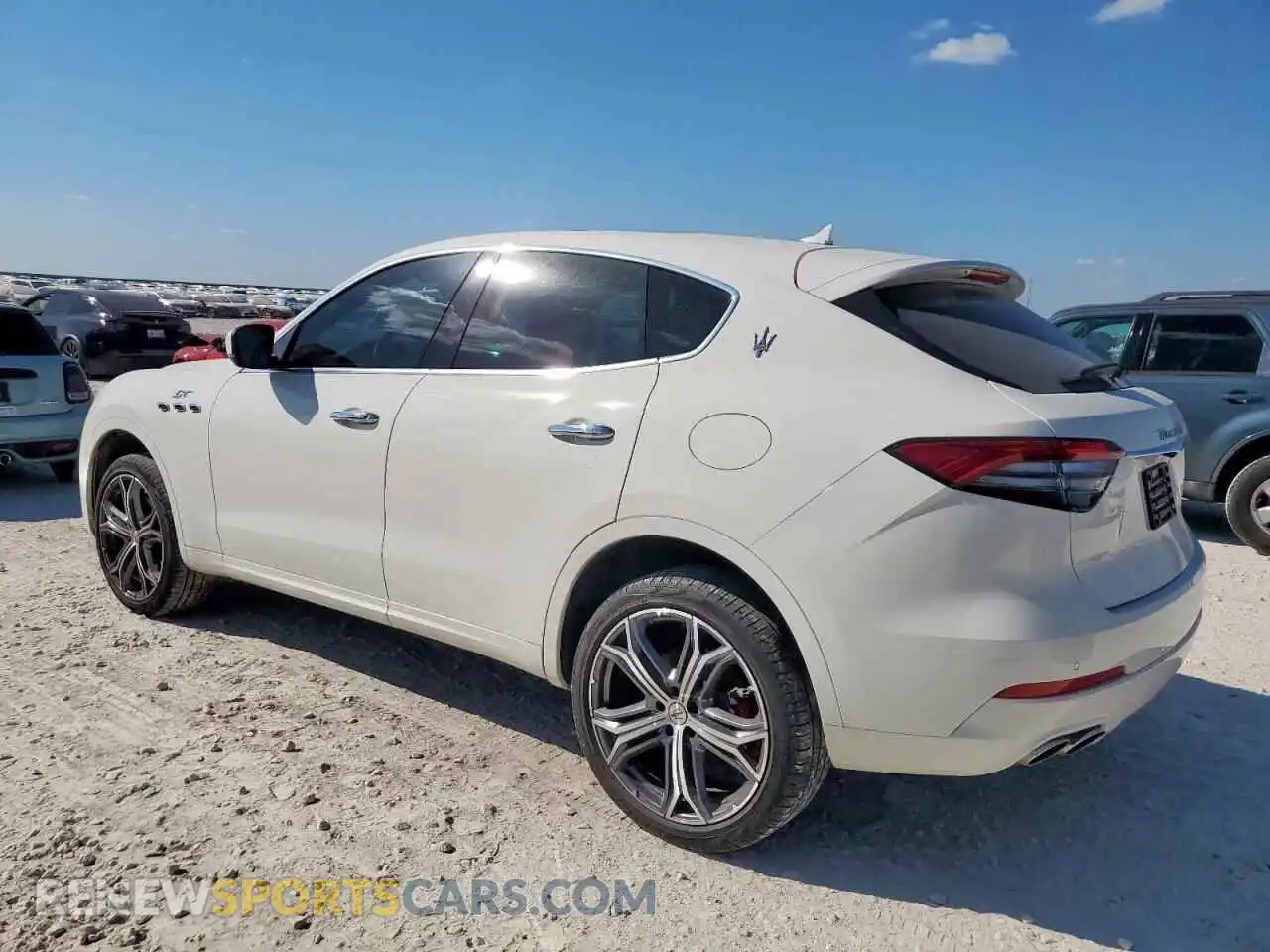 2 Photograph of a damaged car ZN661XUA8PX435528 MASERATI ALL MODELS 2023