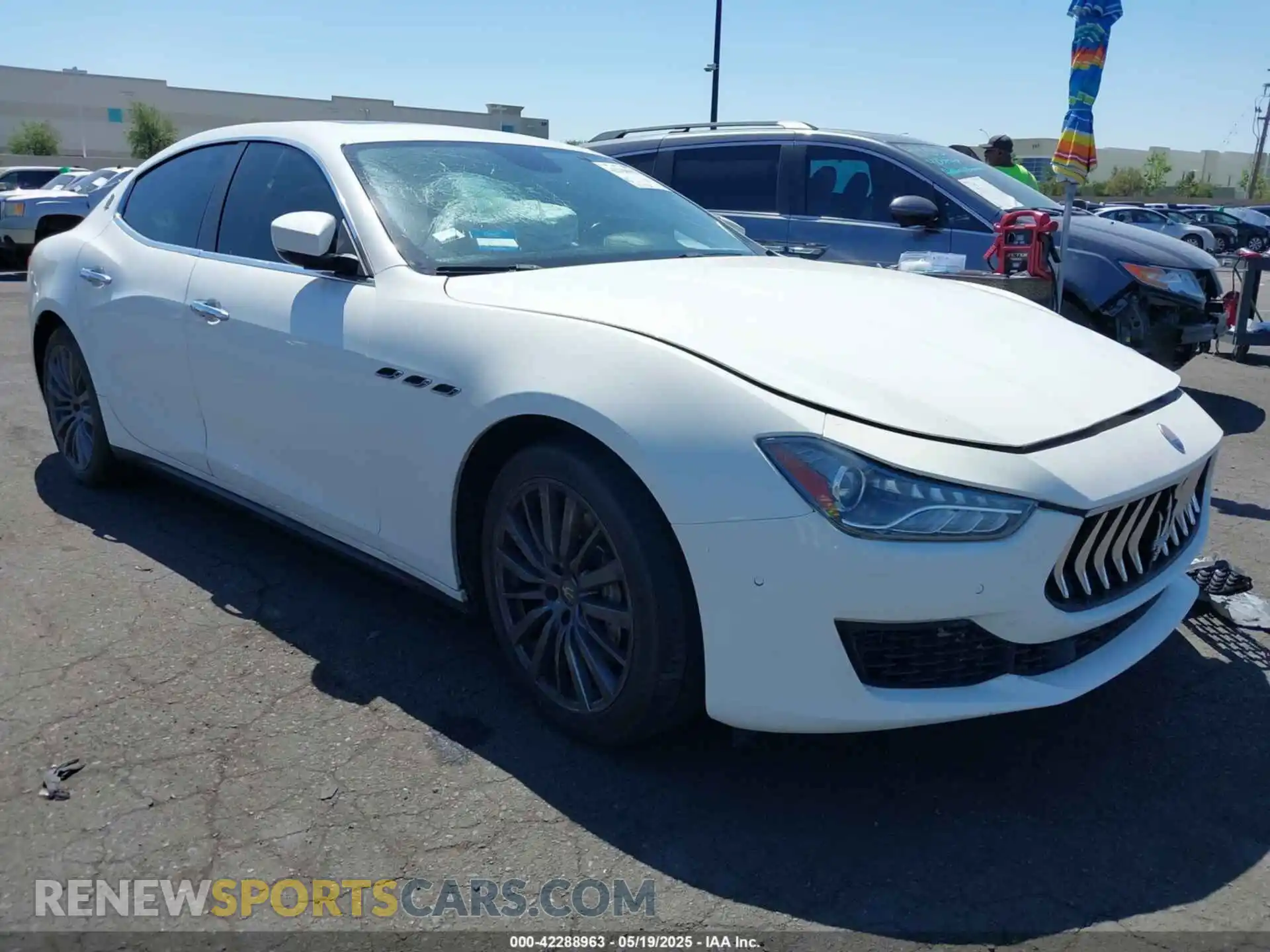 1 Photograph of a damaged car ZAM57XSA7L1344404 MASERATI GHIBLI 2020