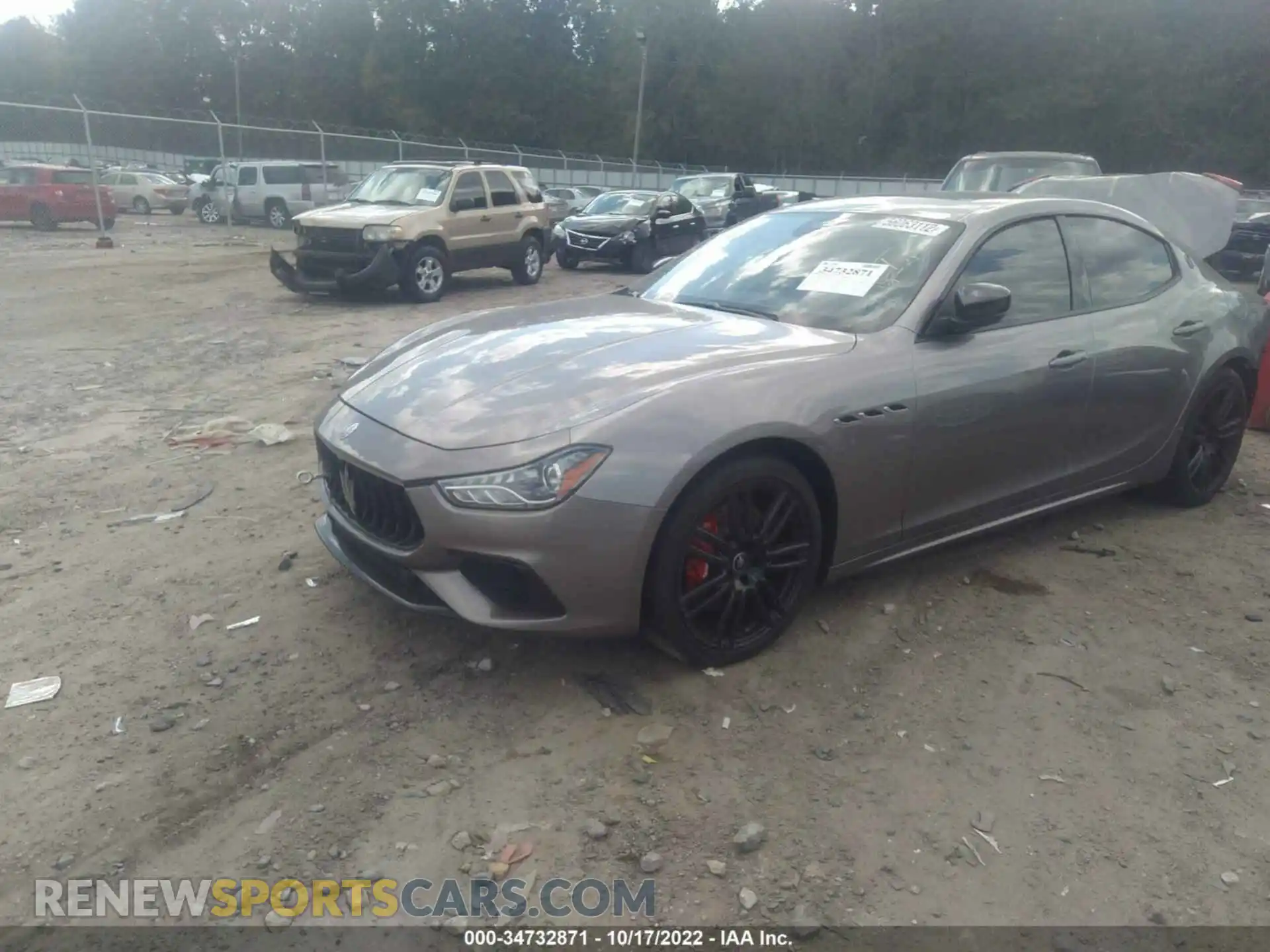 2 Photograph of a damaged car ZAM57XSA5M1365625 MASERATI GHIBLI 2021
