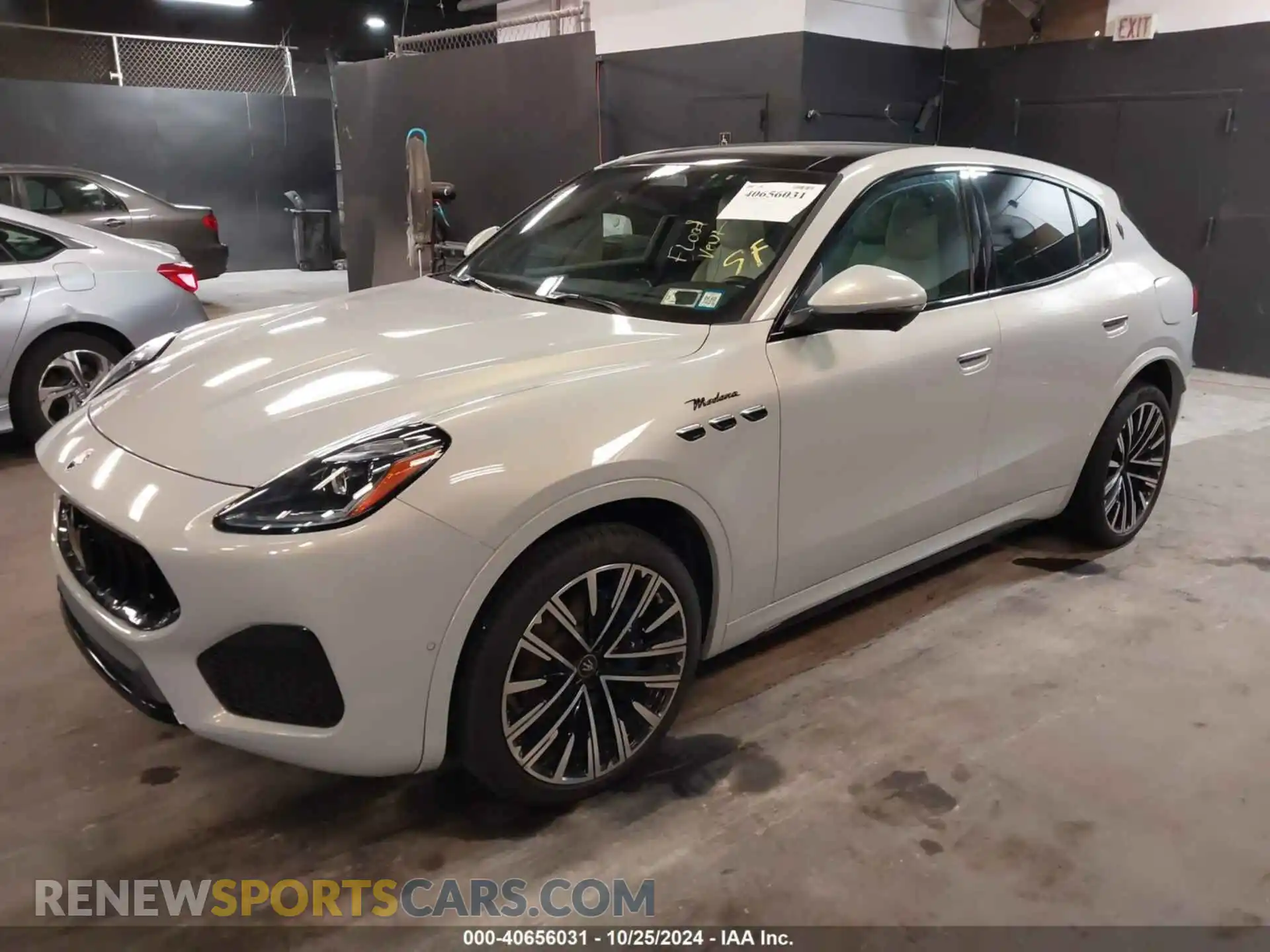 2 fotografías del automóvil dañado ZN682AVM7P7407683 MASERATI GRECALE 2023