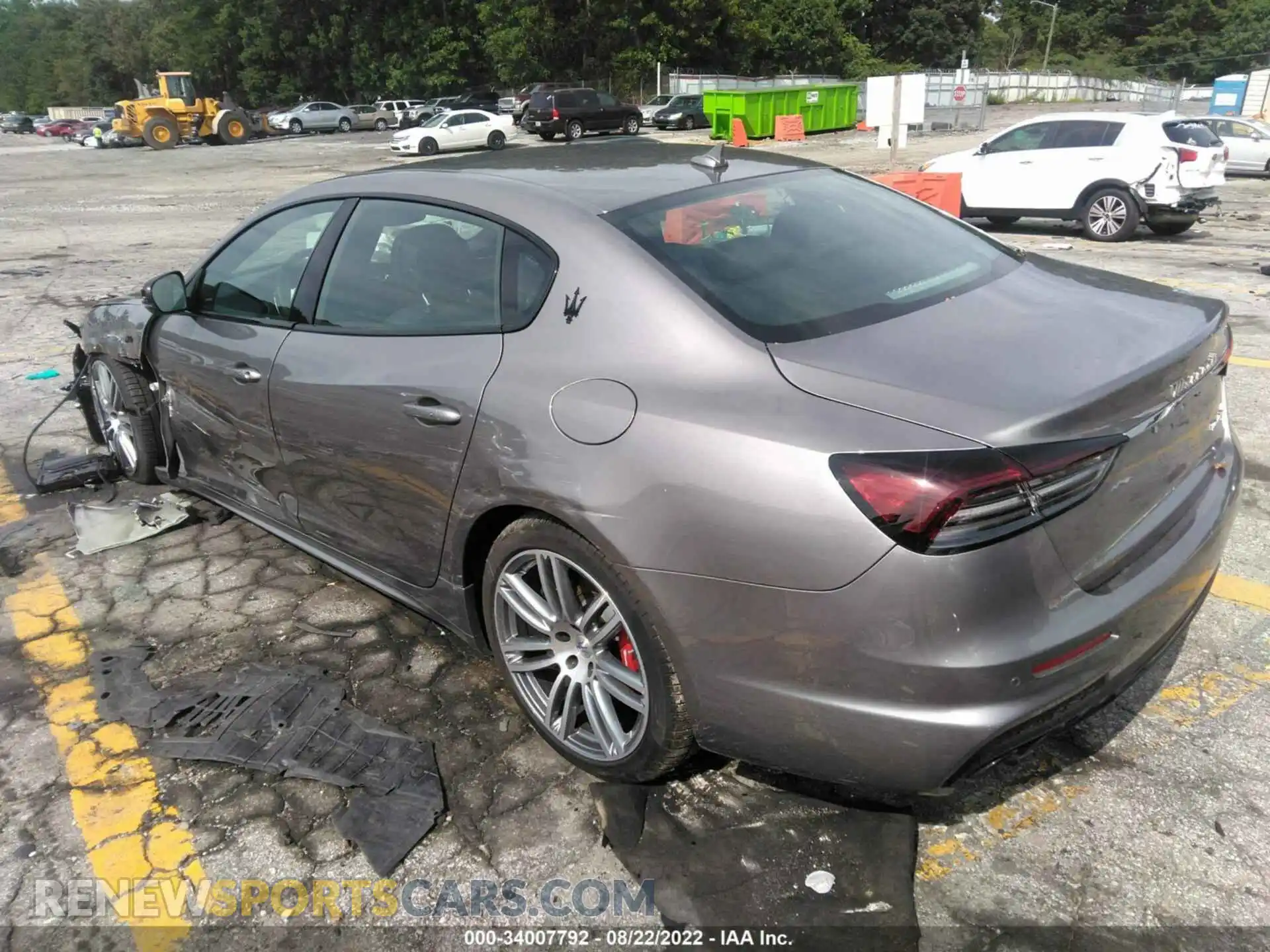 3 Photograph of a damaged car ZAM56YPM6N1391096 MASERATI QUATTROPORTE 2022