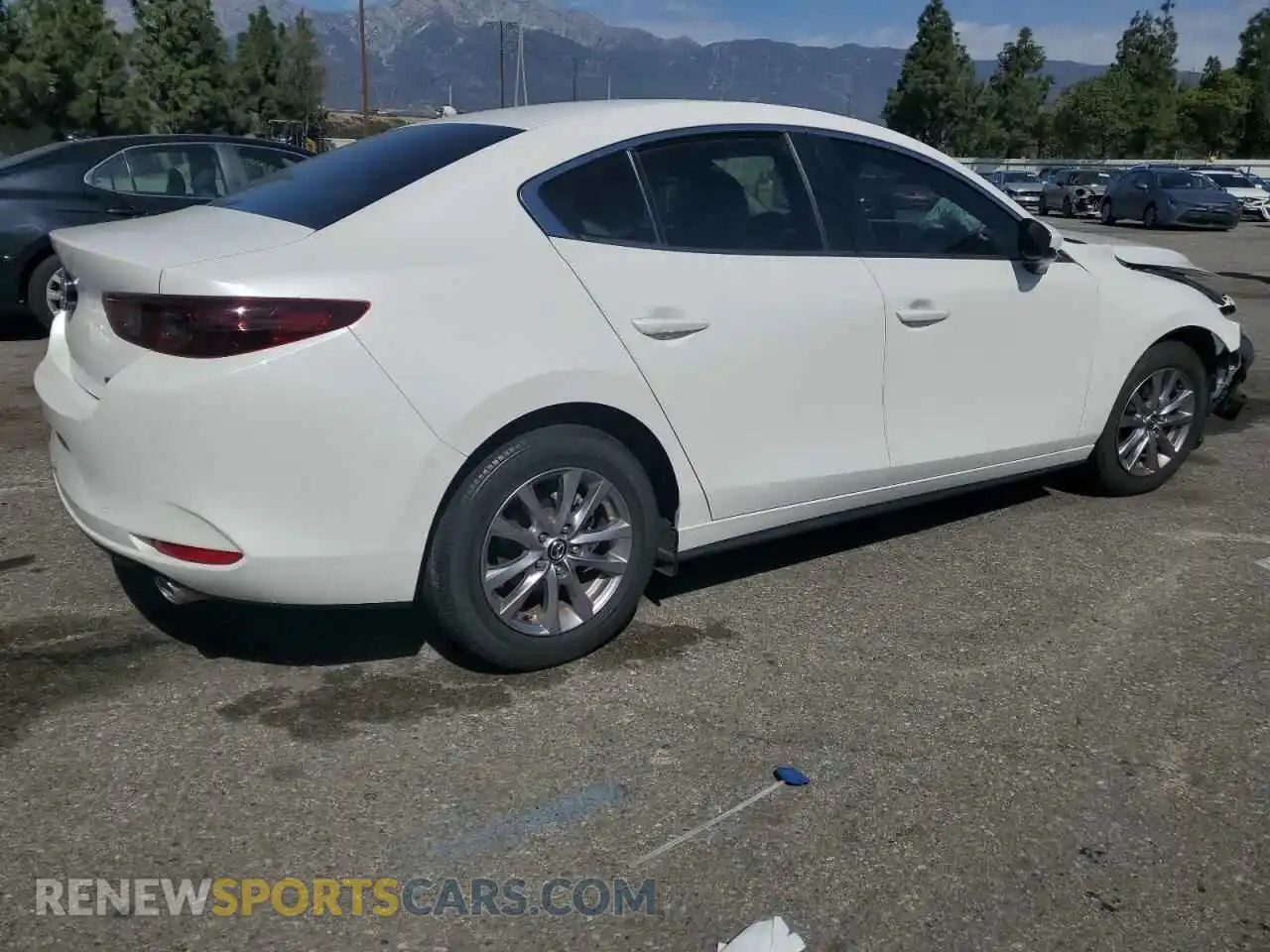 3 Photograph of a damaged car 3MZBPABL4KM112377 MAZDA 3 2019