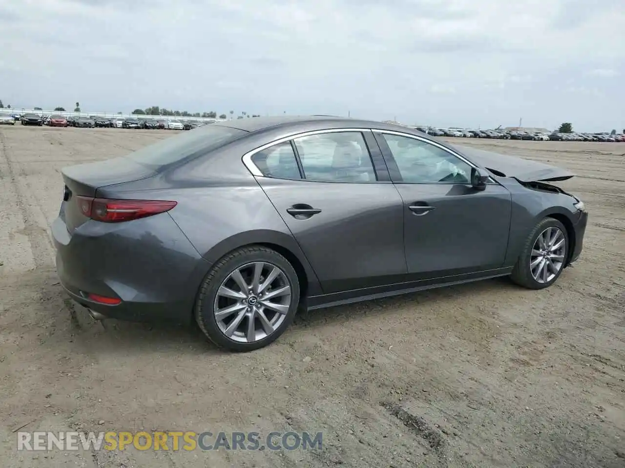 3 Photograph of a damaged car 3MZBPACM0KM100105 MAZDA 3 2019
