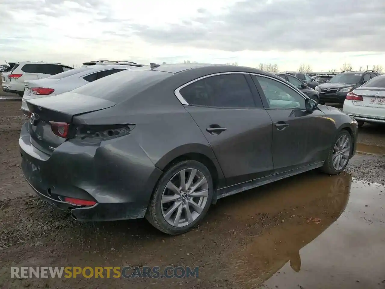 3 Photograph of a damaged car 3MZBPADM8KM103610 MAZDA 3 2019