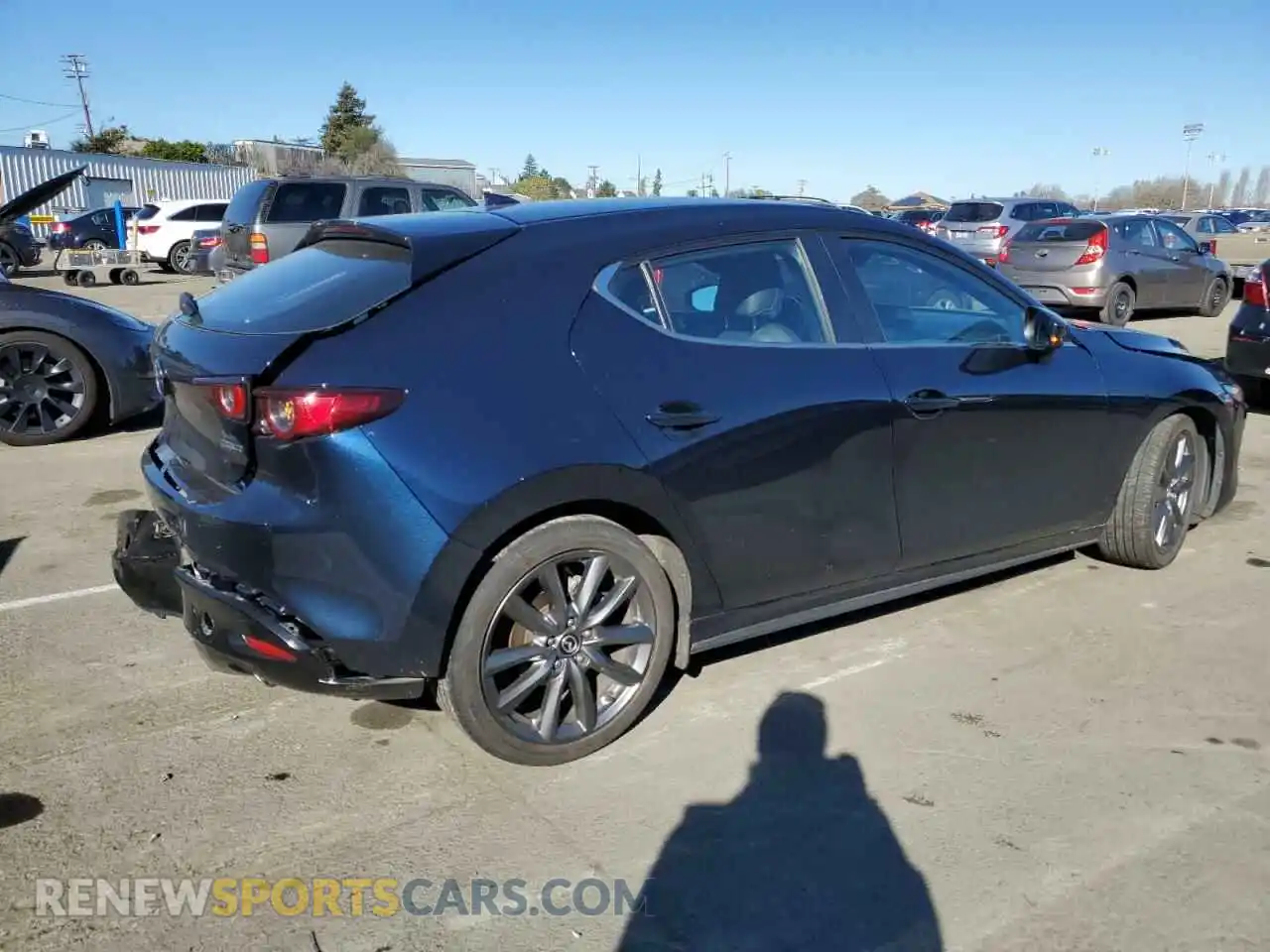 3 Photograph of a damaged car JM1BPAMM5K1137567 MAZDA 3 2019