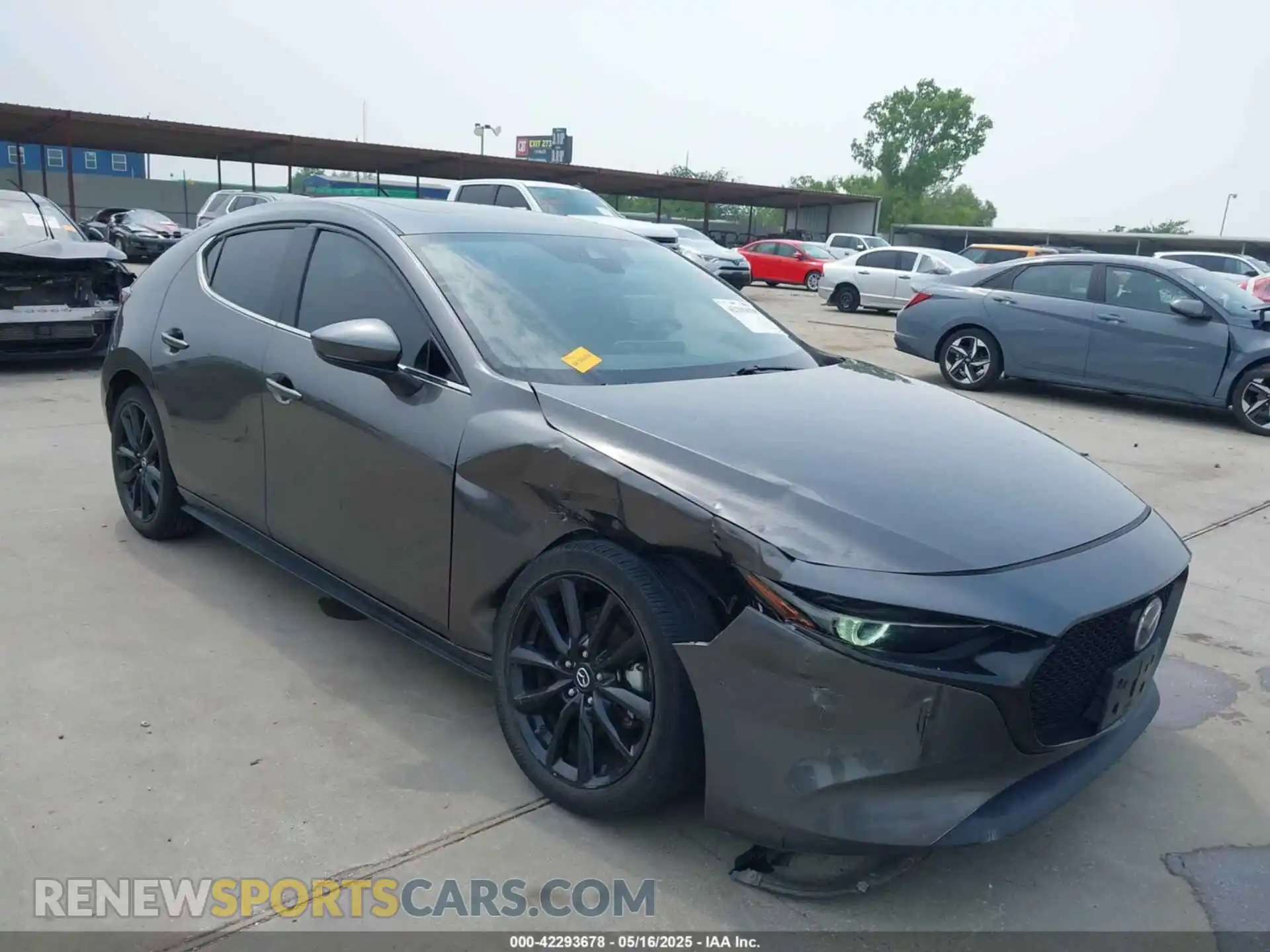1 Photograph of a damaged car JM1BPANM3K1138988 MAZDA 3 2019