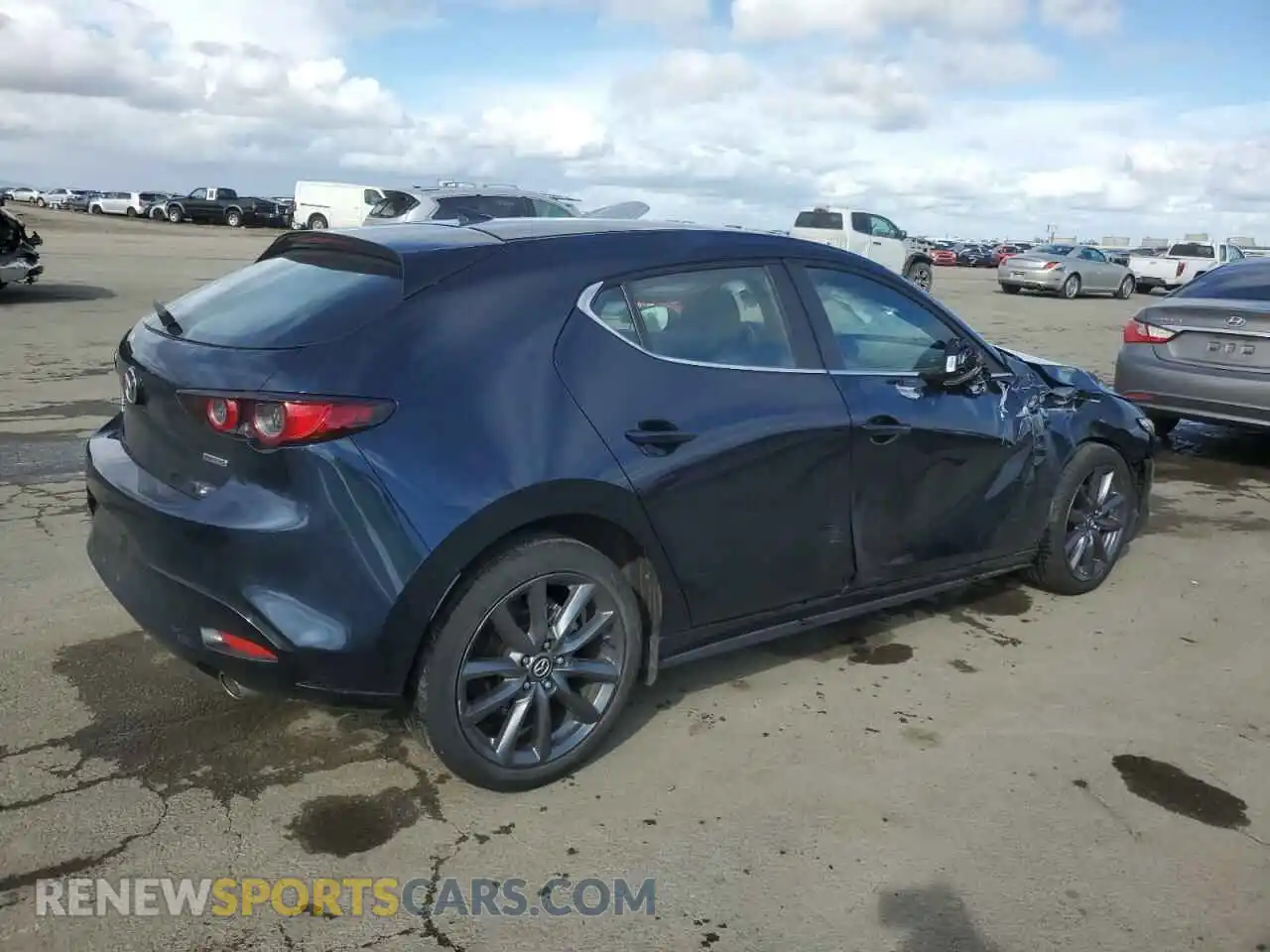 3 Photograph of a damaged car JM1BPBMM5K1134299 MAZDA 3 2019