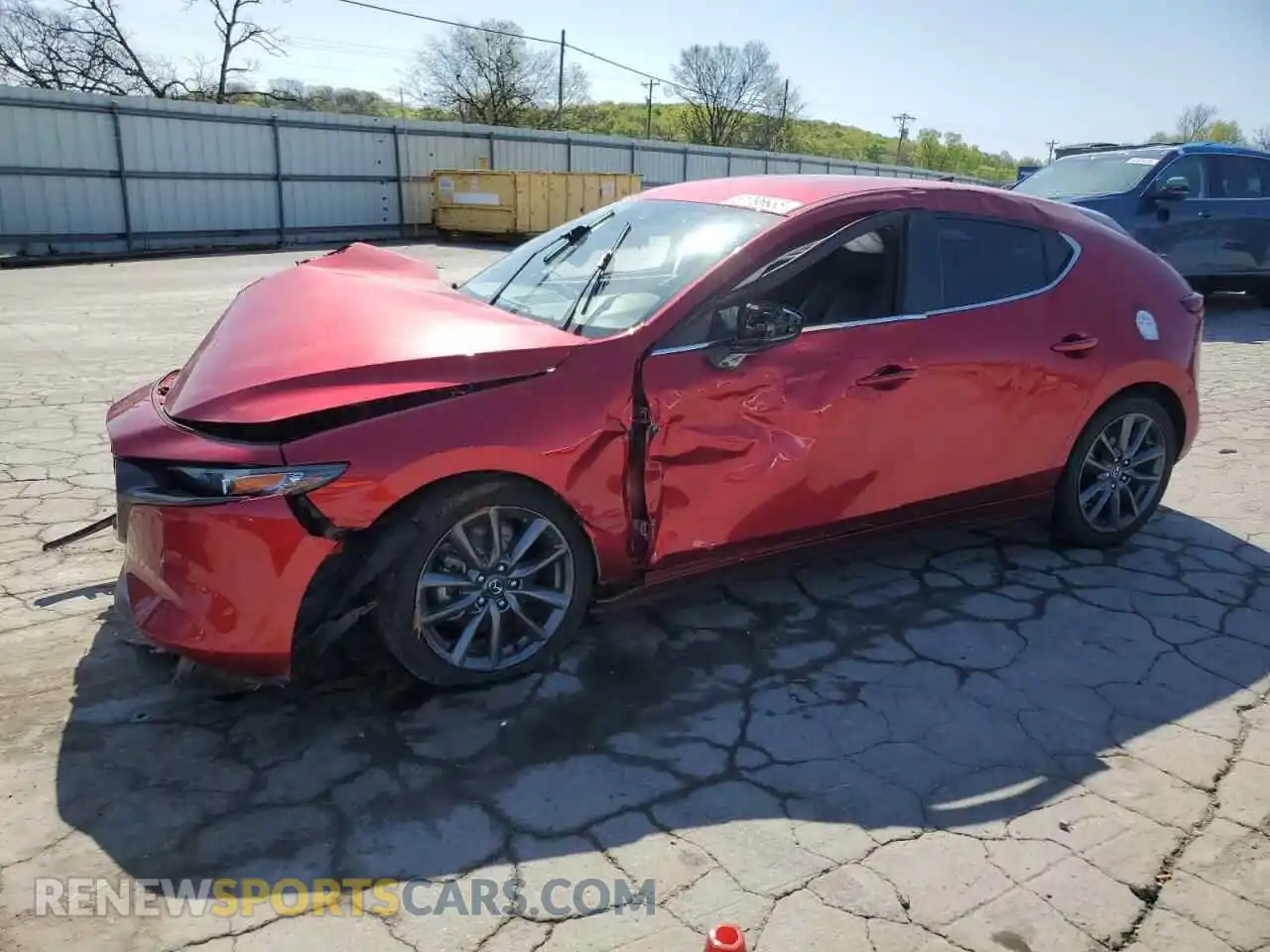 1 Фотография поврежденного автомобиля JM1BPBMM8K1125497 MAZDA 3 2019