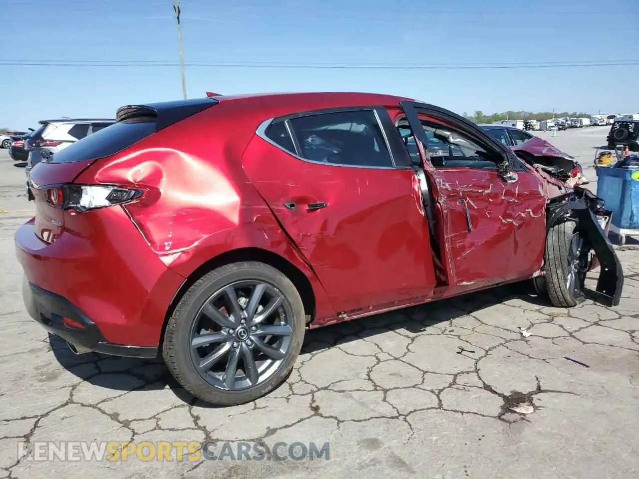 3 Фотография поврежденного автомобиля JM1BPBMM8K1125497 MAZDA 3 2019