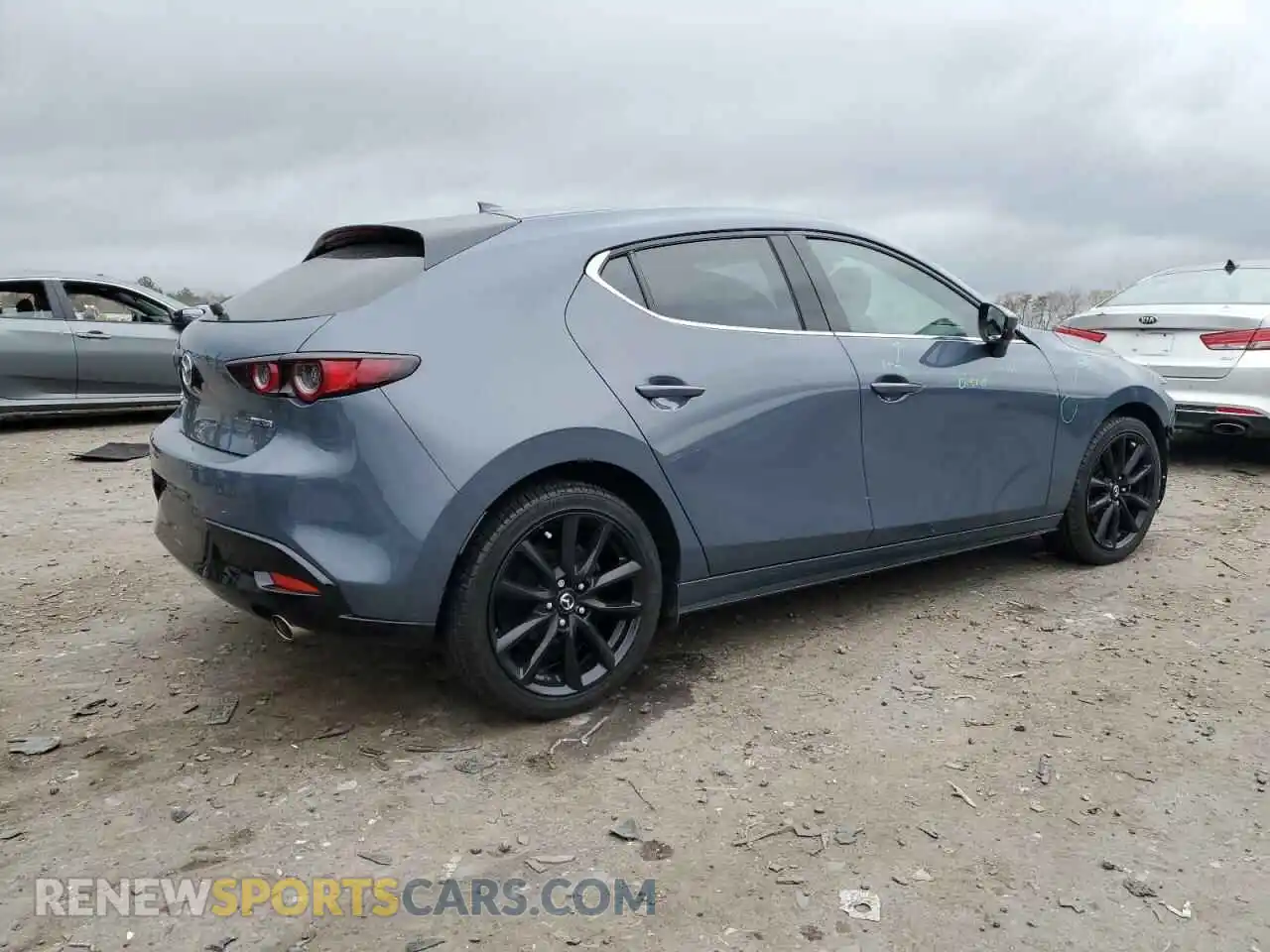 3 Photograph of a damaged car JM1BPBNM0K1135603 MAZDA 3 2019