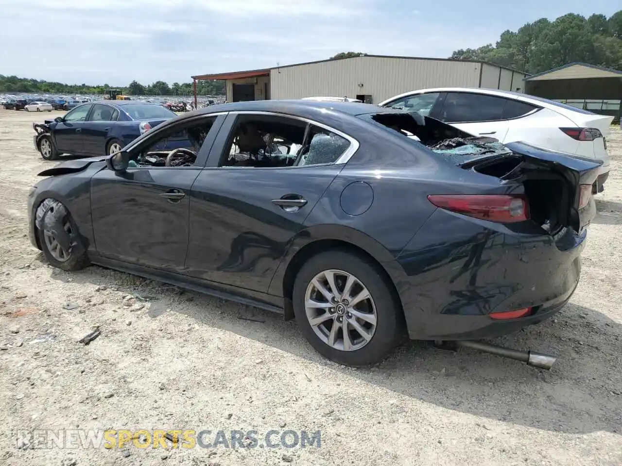 2 Photograph of a damaged car 3MZBPAA72MM252404 MAZDA 3 2021