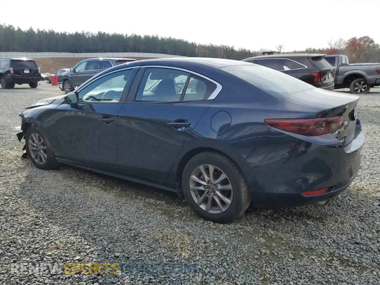 2 fotografías del automóvil dañado 3MZBPAAL9MM253272 MAZDA 3 2021