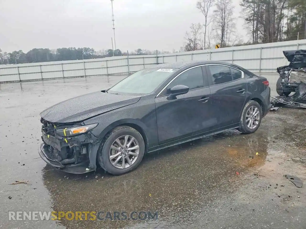 1 Photograph of a damaged car 3MZBPAALXMM200127 MAZDA 3 2021