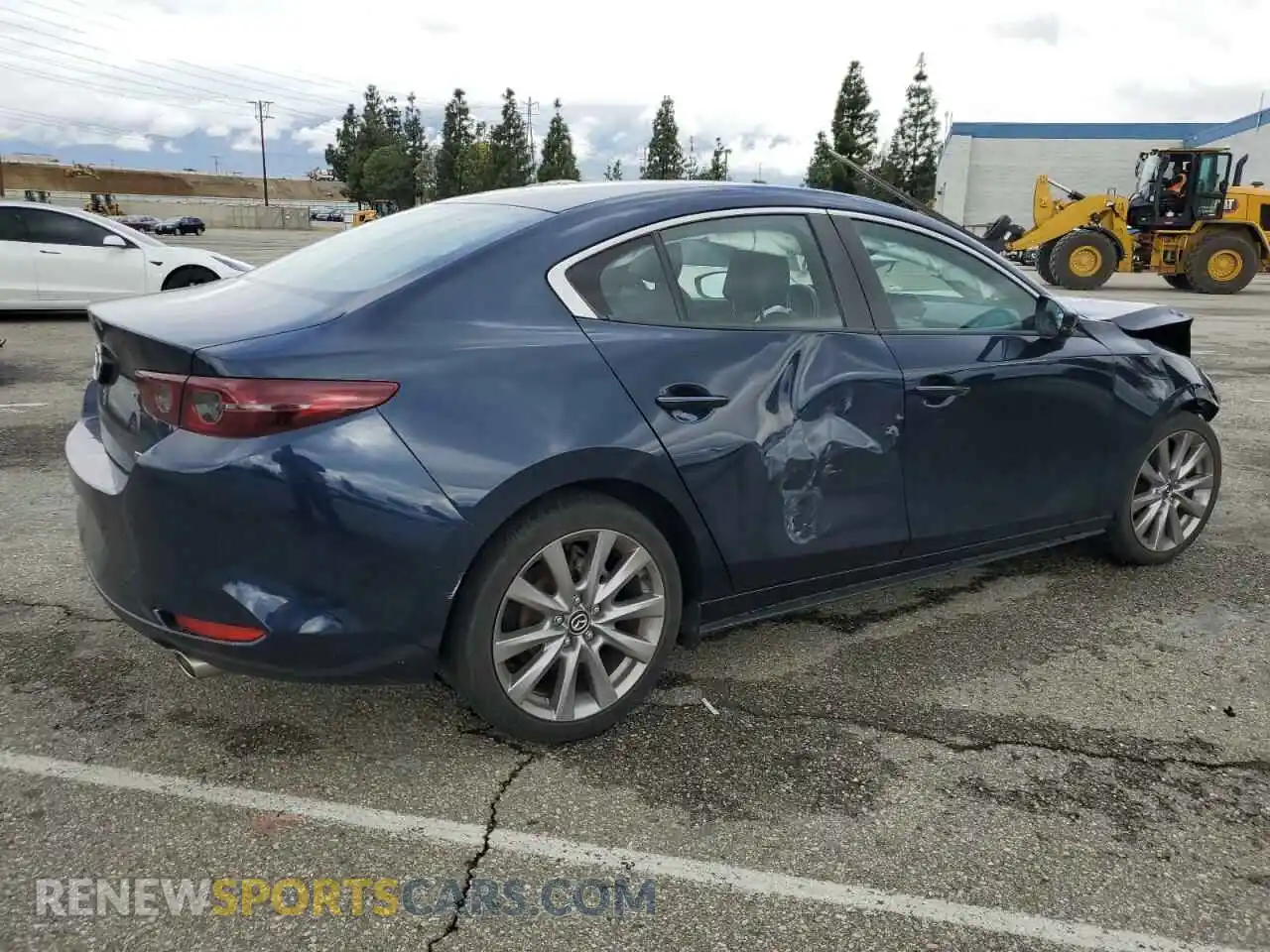 3 Photograph of a damaged car 3MZBPABL0MM251358 MAZDA 3 2021