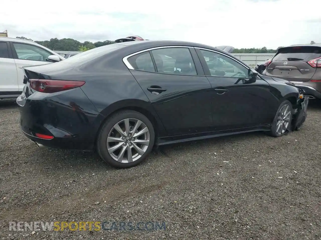 3 Photograph of a damaged car 3MZBPABM9MM206007 MAZDA 3 2021
