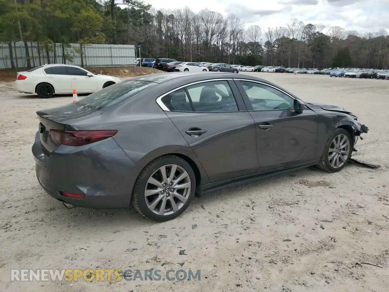 3 Photograph of a damaged car 3MZBPABM9MM207643 MAZDA 3 2021