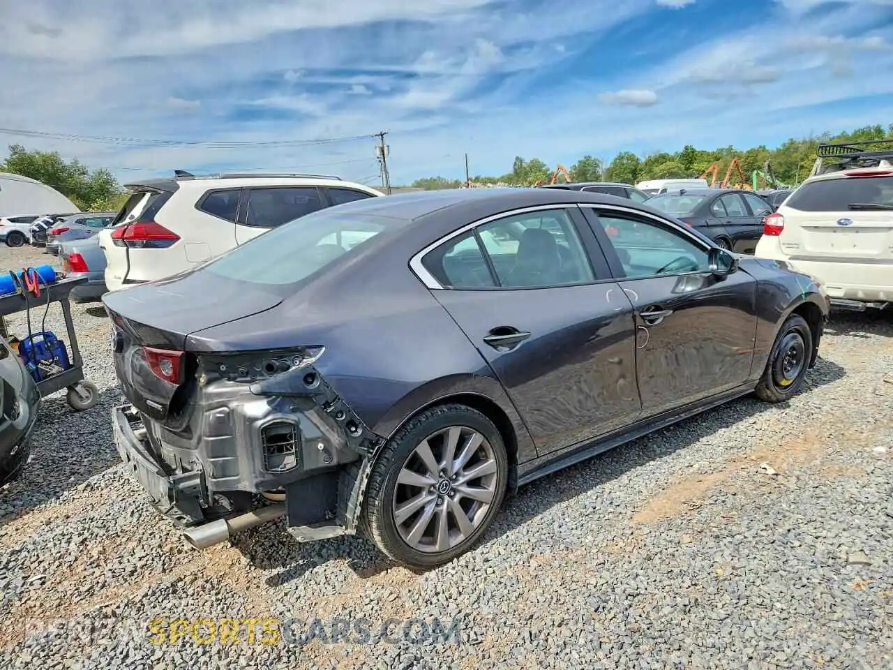 3 fotografías del automóvil dañado 3MZBPACLXMM251723 MAZDA 3 2021