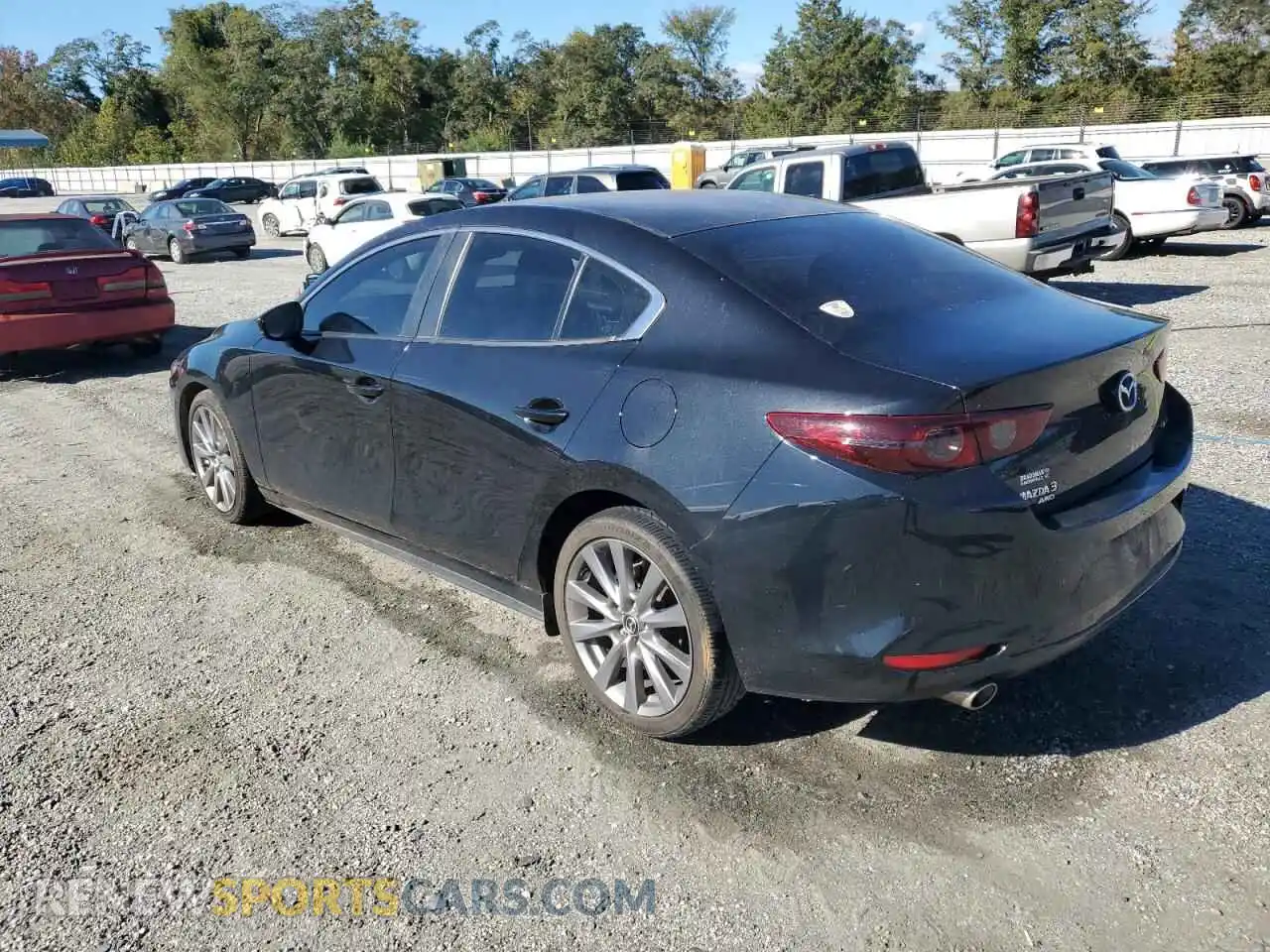 2 fotografías del automóvil dañado 3MZBPBBLXMM253060 MAZDA 3 2021