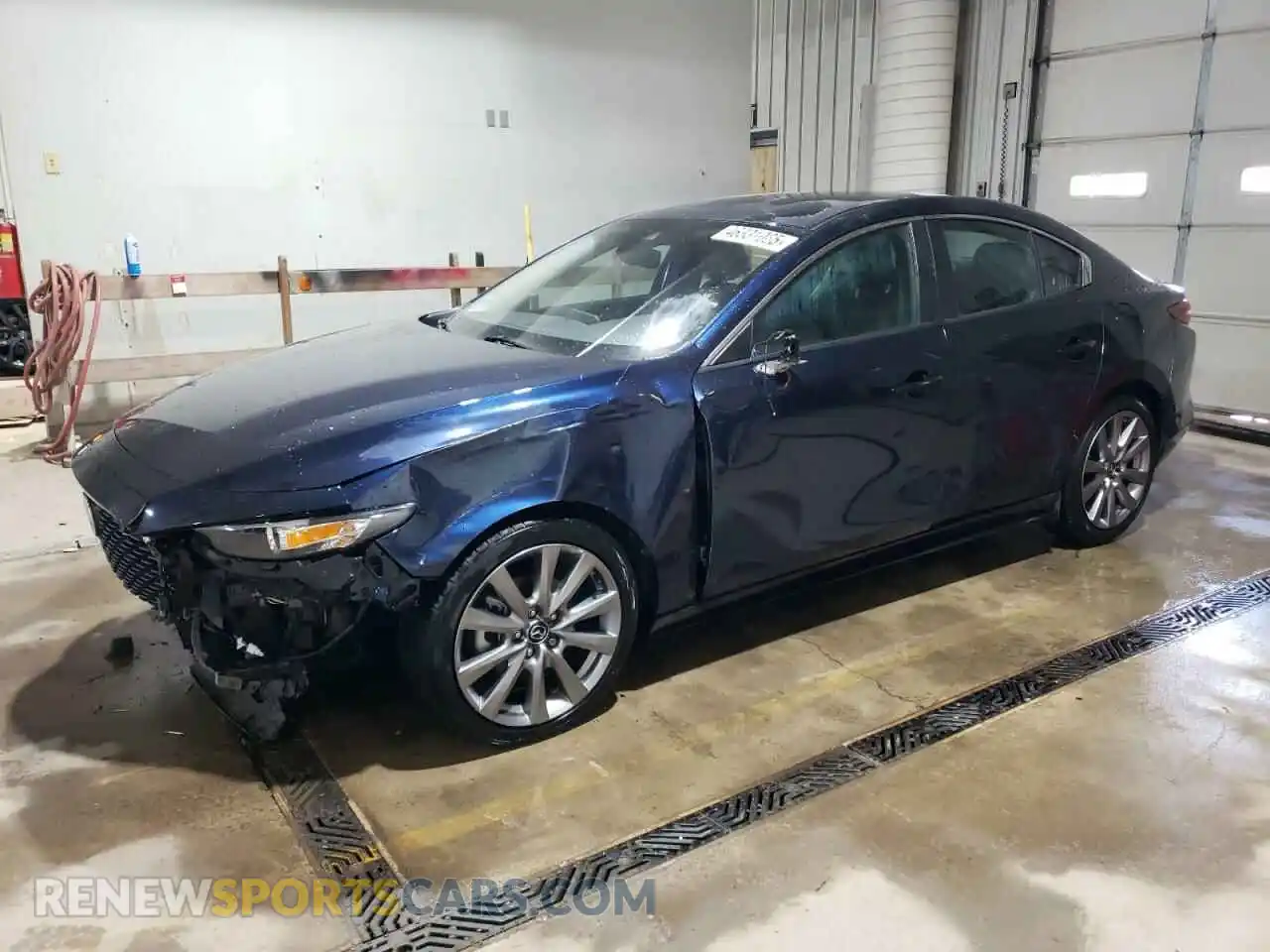 1 Photograph of a damaged car 3MZBPBBM2MM205433 MAZDA 3 2021