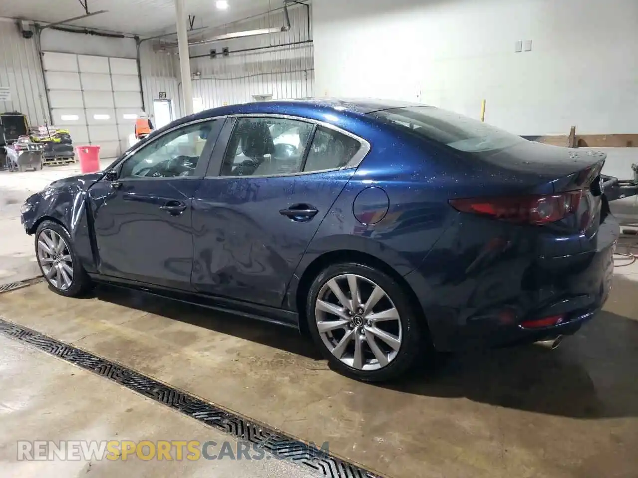 2 Photograph of a damaged car 3MZBPBBM2MM205433 MAZDA 3 2021