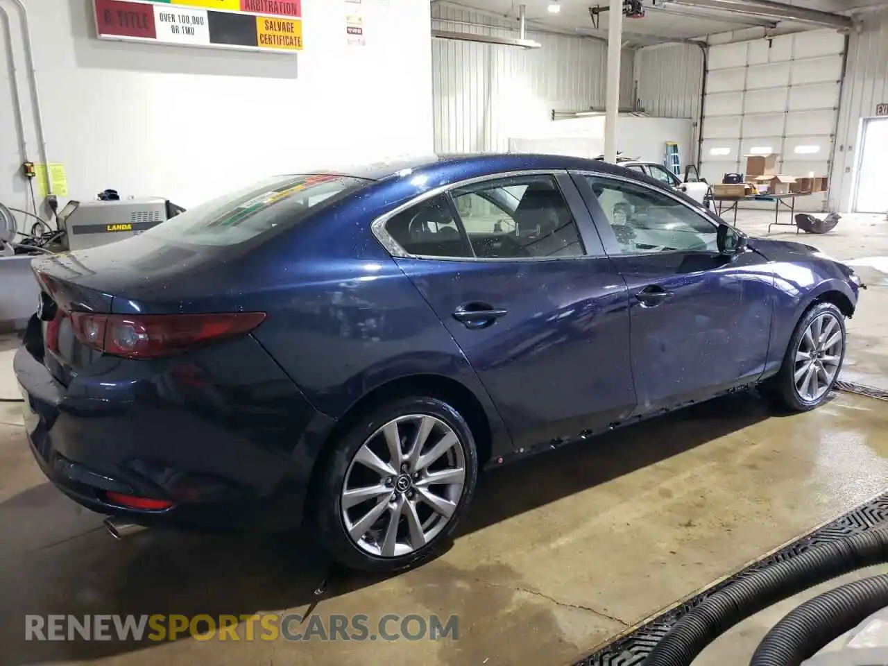 3 Photograph of a damaged car 3MZBPBBM2MM205433 MAZDA 3 2021