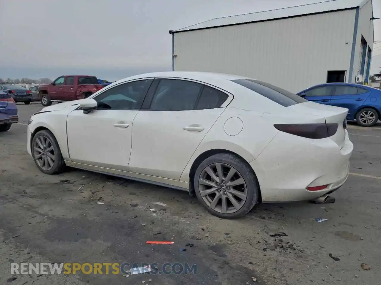 2 Photograph of a damaged car 3MZBPBCL4MM252484 MAZDA 3 2021