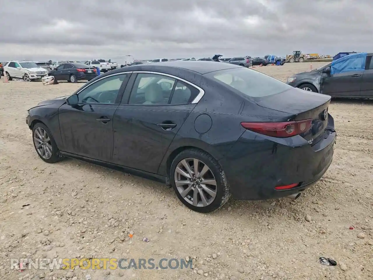 2 Photograph of a damaged car 3MZBPBCL7MM254911 MAZDA 3 2021