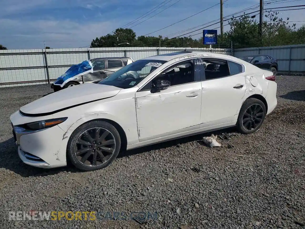 1 Photograph of a damaged car 3MZBPBEY2MM214924 MAZDA 3 2021