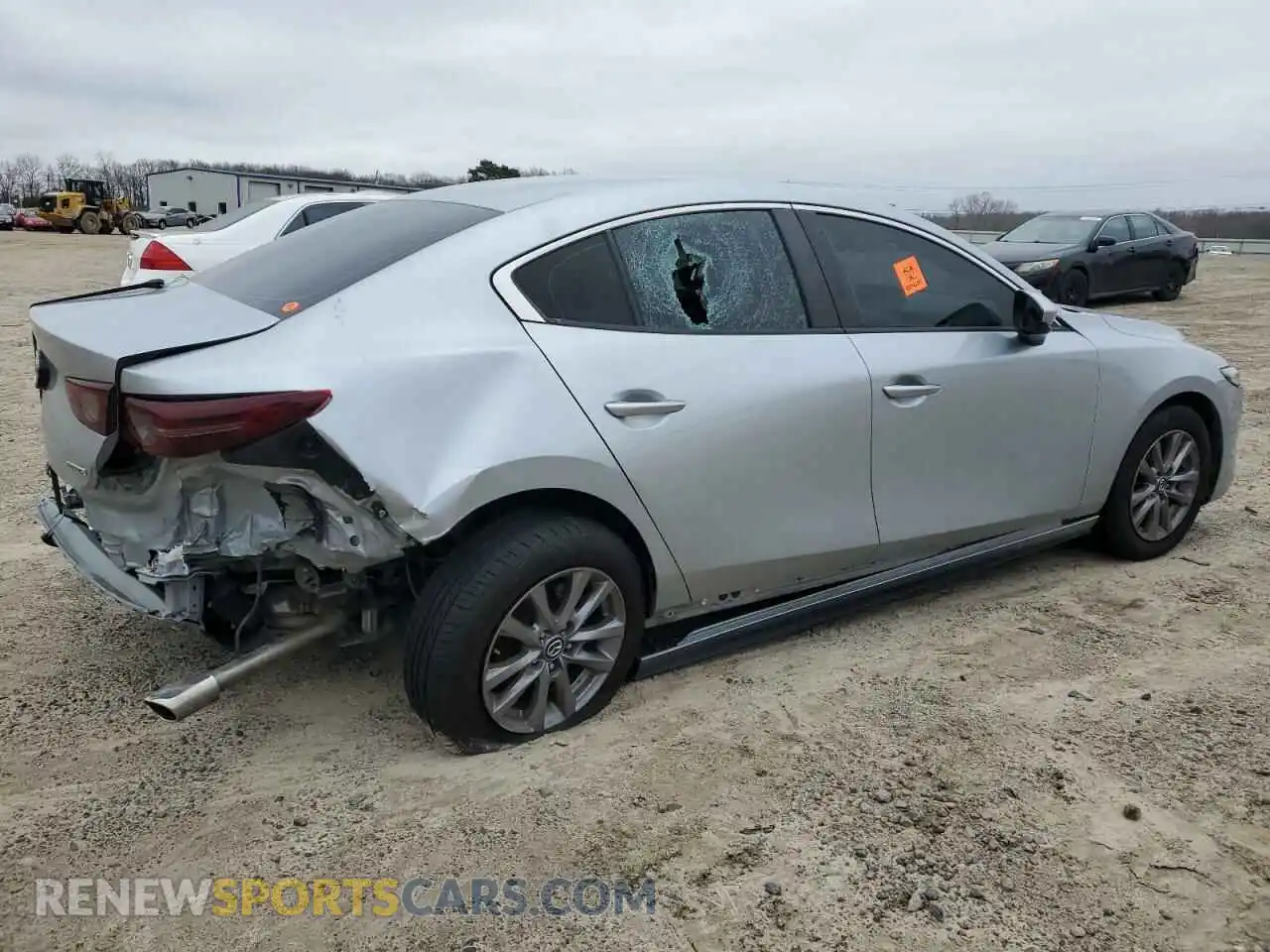 3 Photograph of a damaged car JM1BPAA78M1314033 MAZDA 3 2021