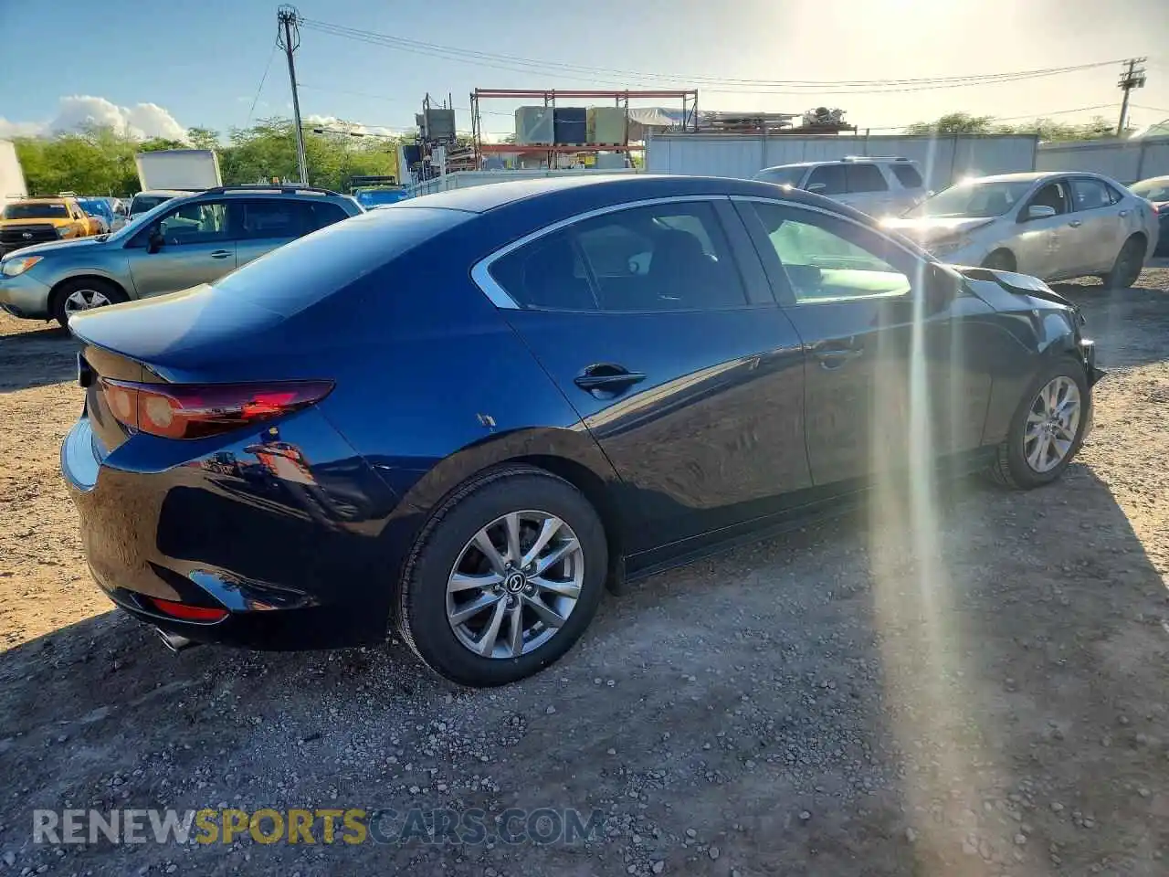 3 Photograph of a damaged car JM1BPAAL1M1323072 MAZDA 3 2021