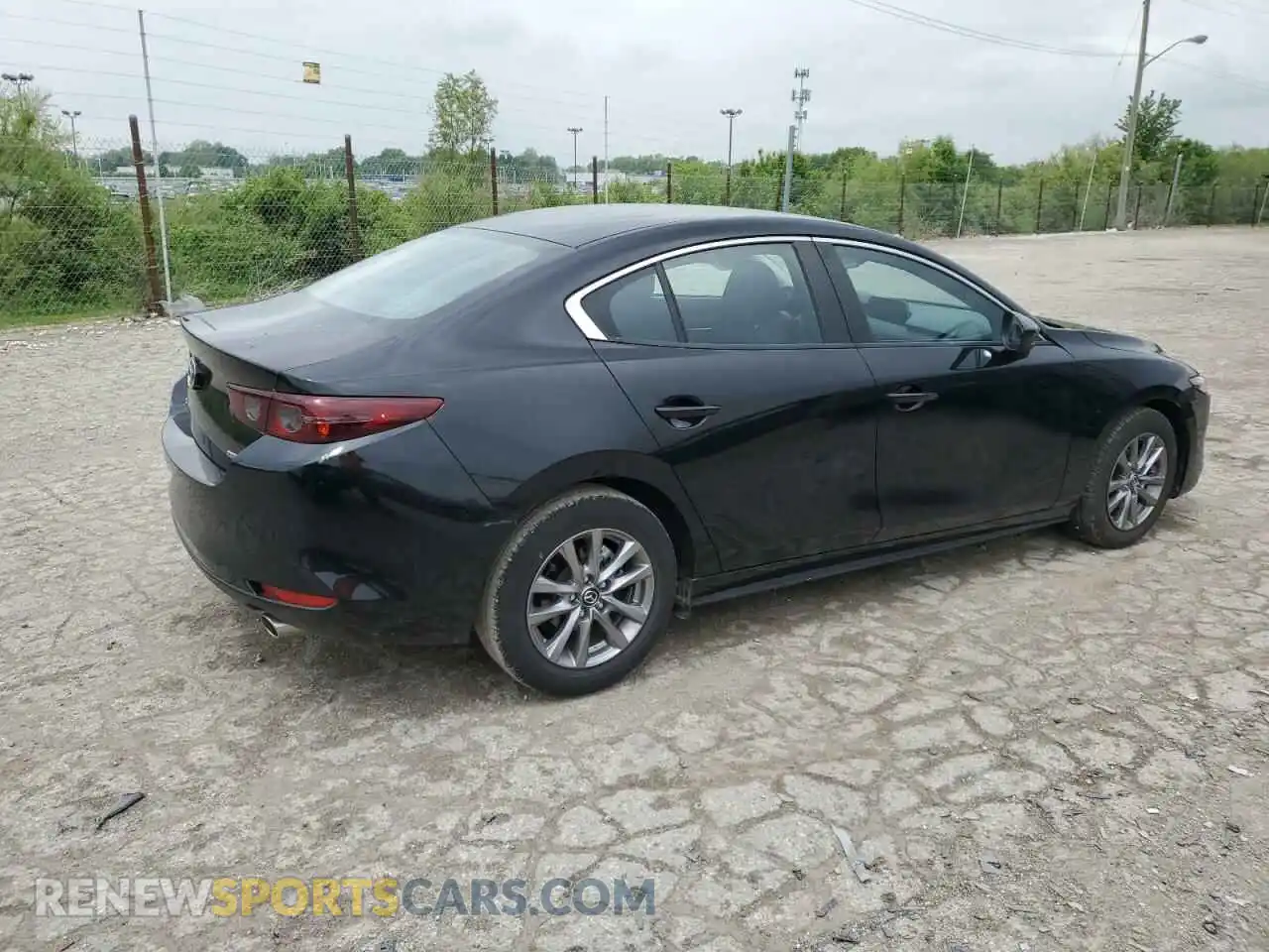 3 Photograph of a damaged car JM1BPAAL2M1335330 MAZDA 3 2021