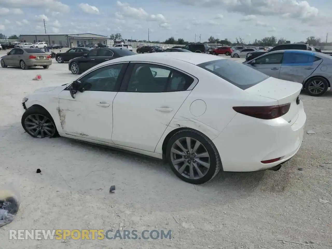 2 Фотография поврежденного автомобиля JM1BPABL2M1334709 MAZDA 3 2021