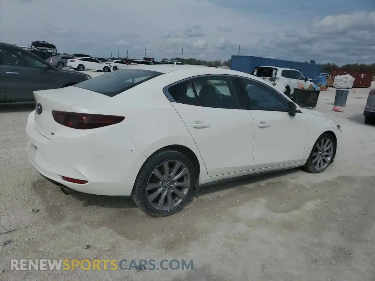 3 Фотография поврежденного автомобиля JM1BPABL2M1334709 MAZDA 3 2021