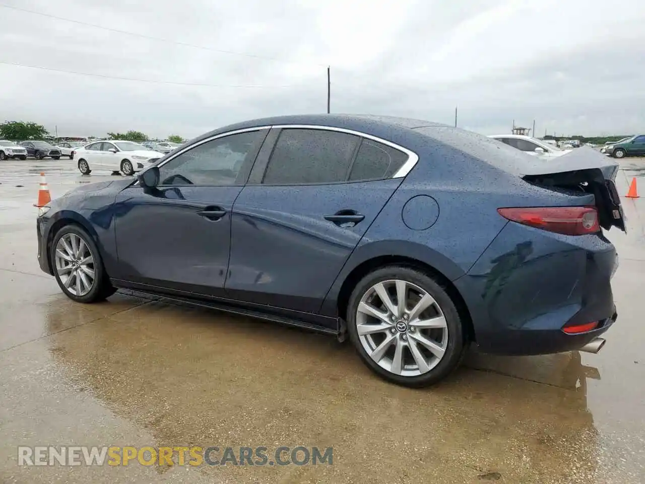 2 Photograph of a damaged car JM1BPABL4M1332881 MAZDA 3 2021