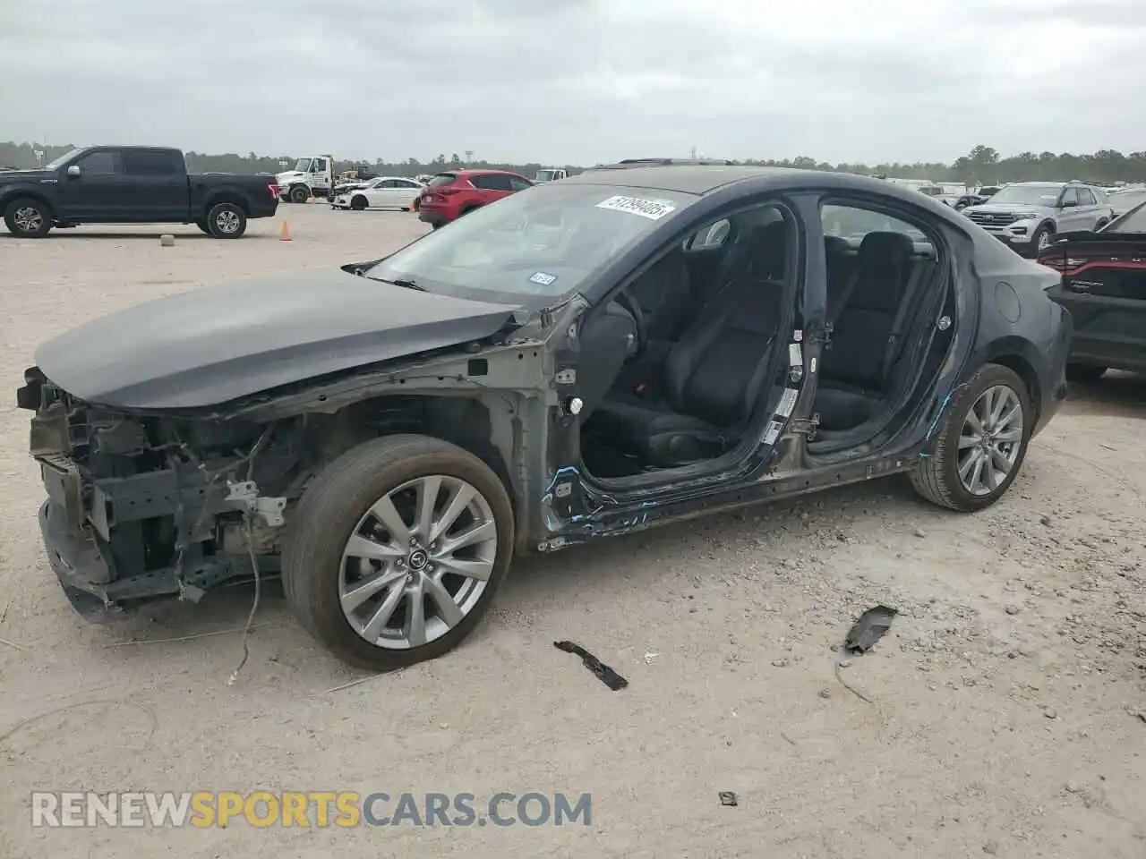 1 Photograph of a damaged car JM1BPABL5M1320335 MAZDA 3 2021