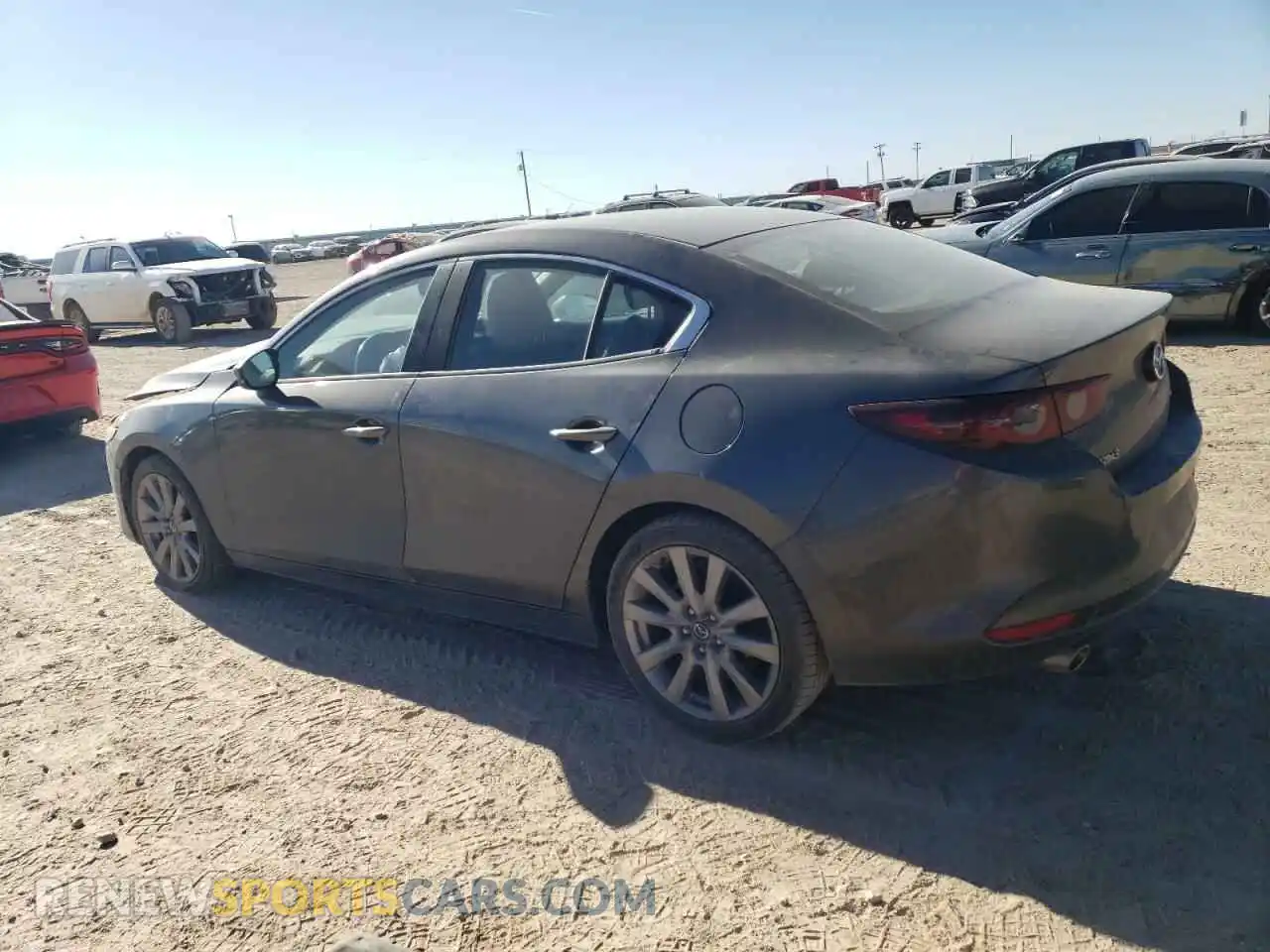 2 Фотография поврежденного автомобиля JM1BPABL5M1334400 MAZDA 3 2021