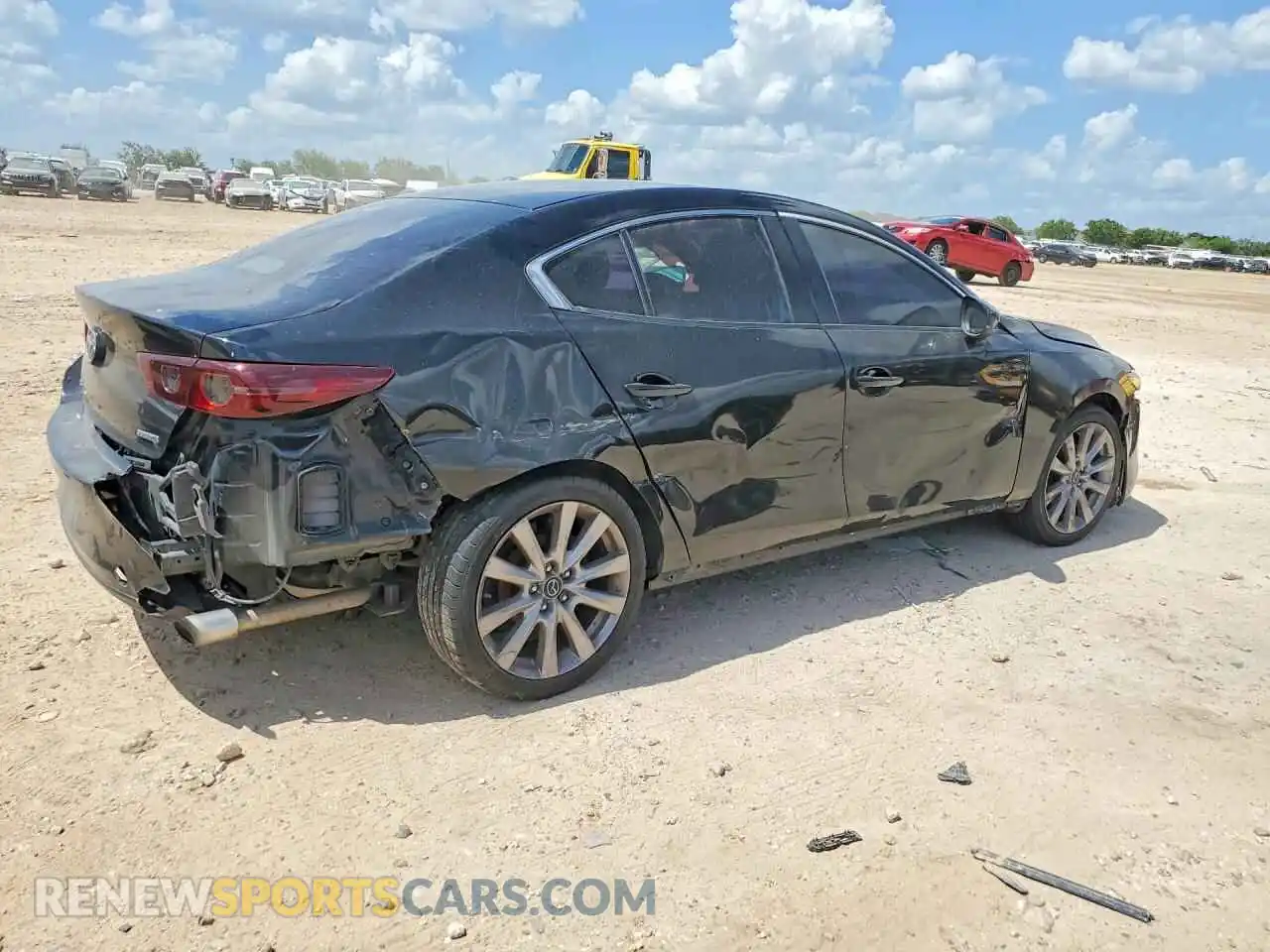 3 Photograph of a damaged car JM1BPABL5M1337068 MAZDA 3 2021