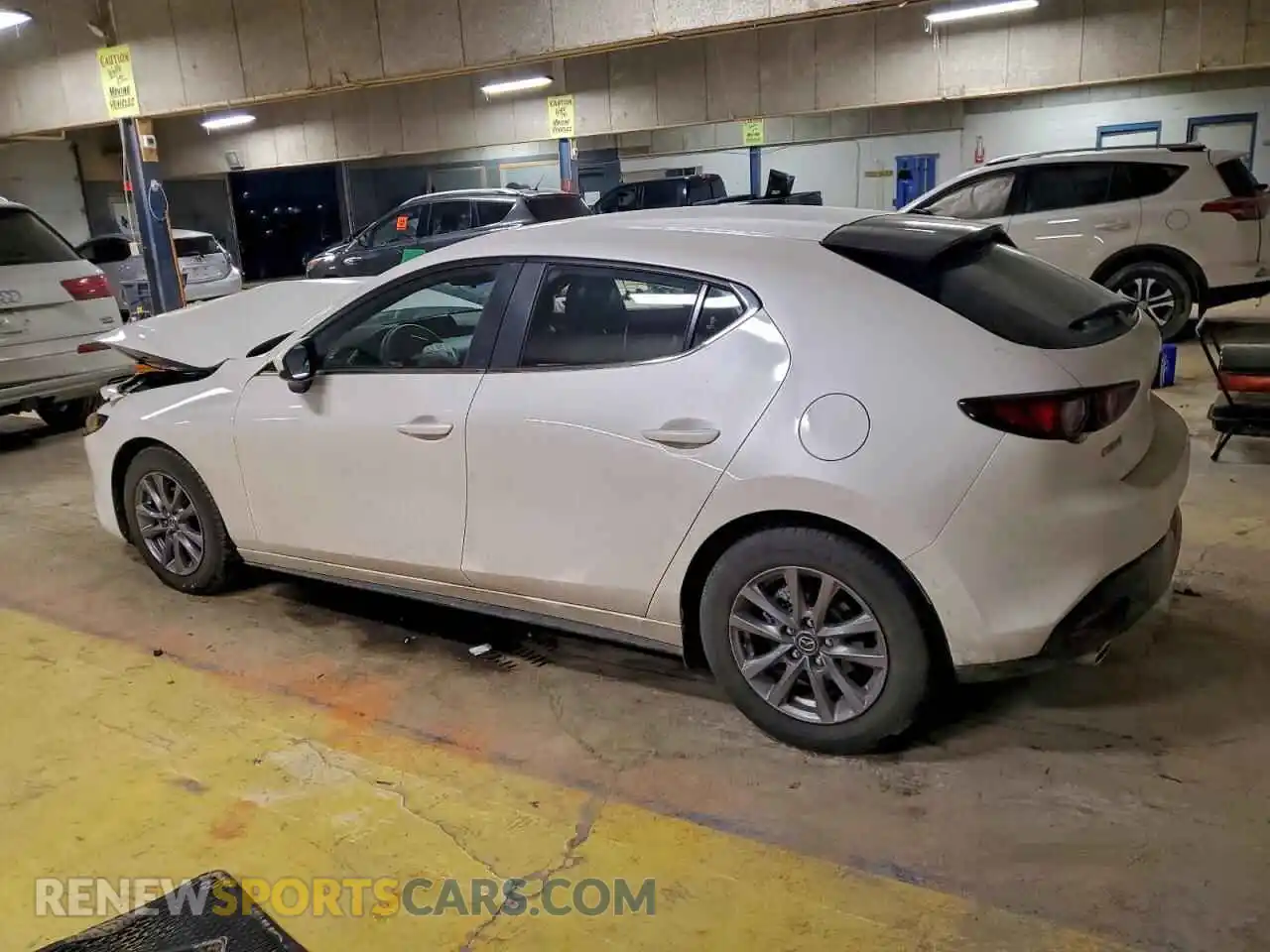2 Photograph of a damaged car JM1BPAJL9M1305712 MAZDA 3 2021