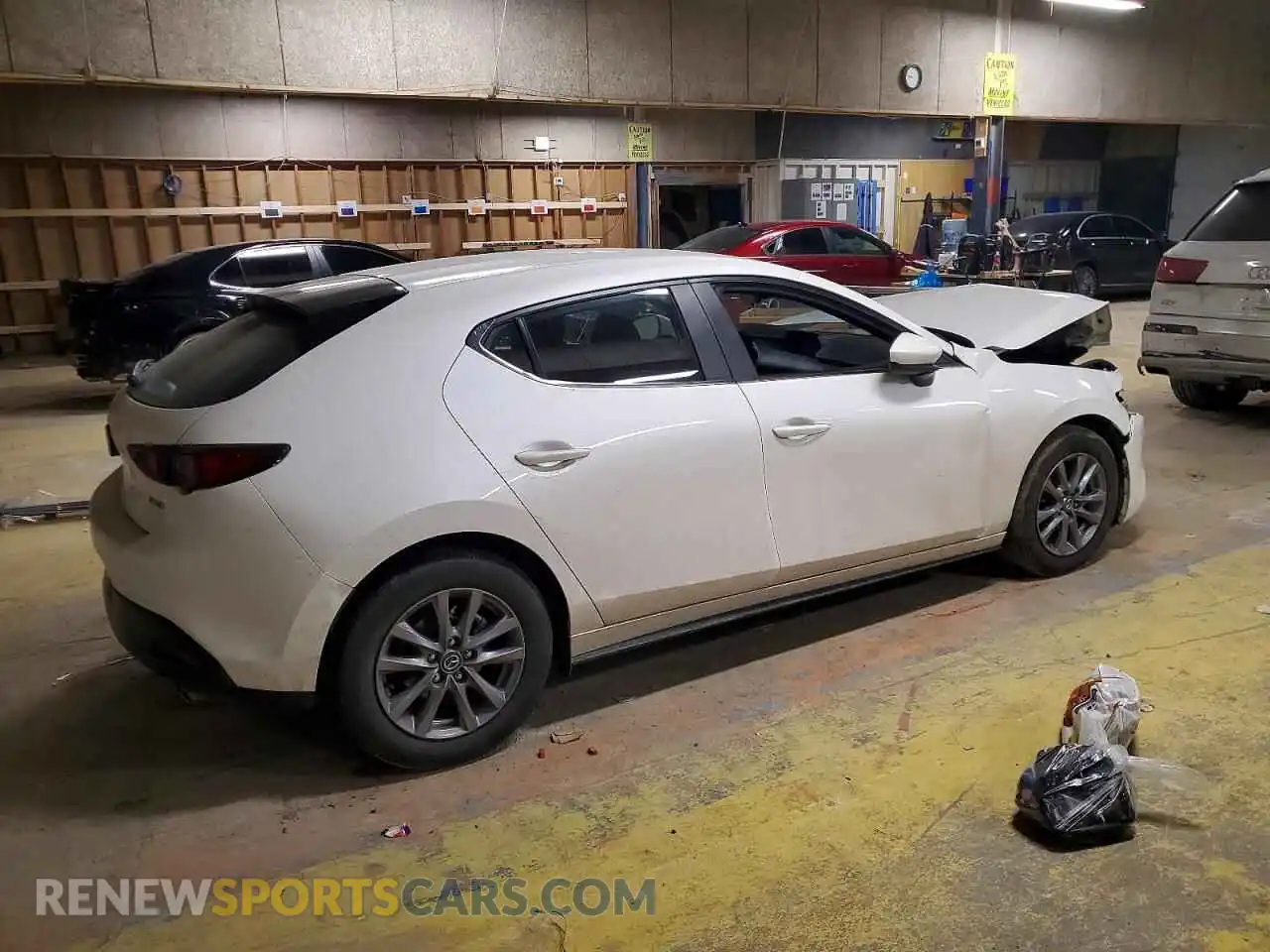 3 Photograph of a damaged car JM1BPAJL9M1305712 MAZDA 3 2021