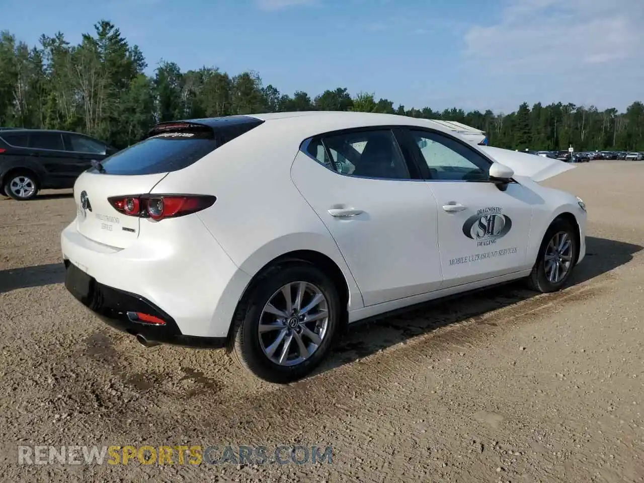 3 Photograph of a damaged car JM1BPAK71M1307584 MAZDA 3 2021