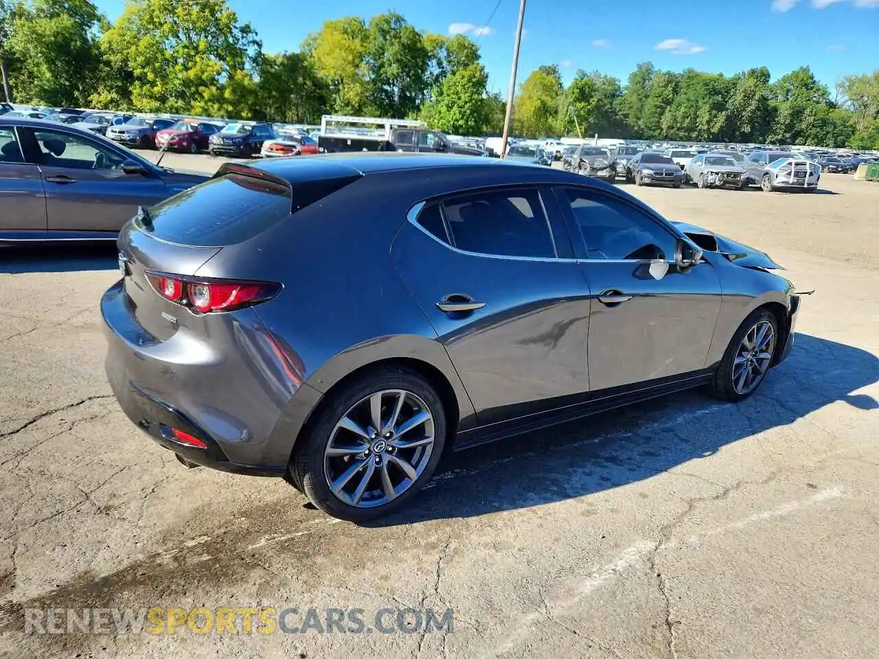 3 Photograph of a damaged car JM1BPAKL3M1402533 MAZDA 3 2021