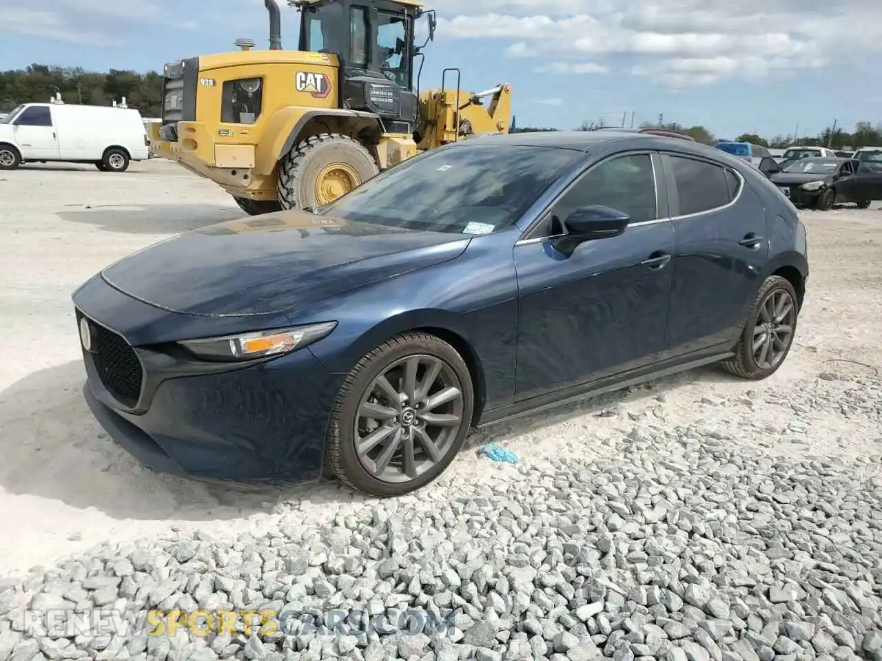 1 Photograph of a damaged car JM1BPAKL7M1315797 MAZDA 3 2021