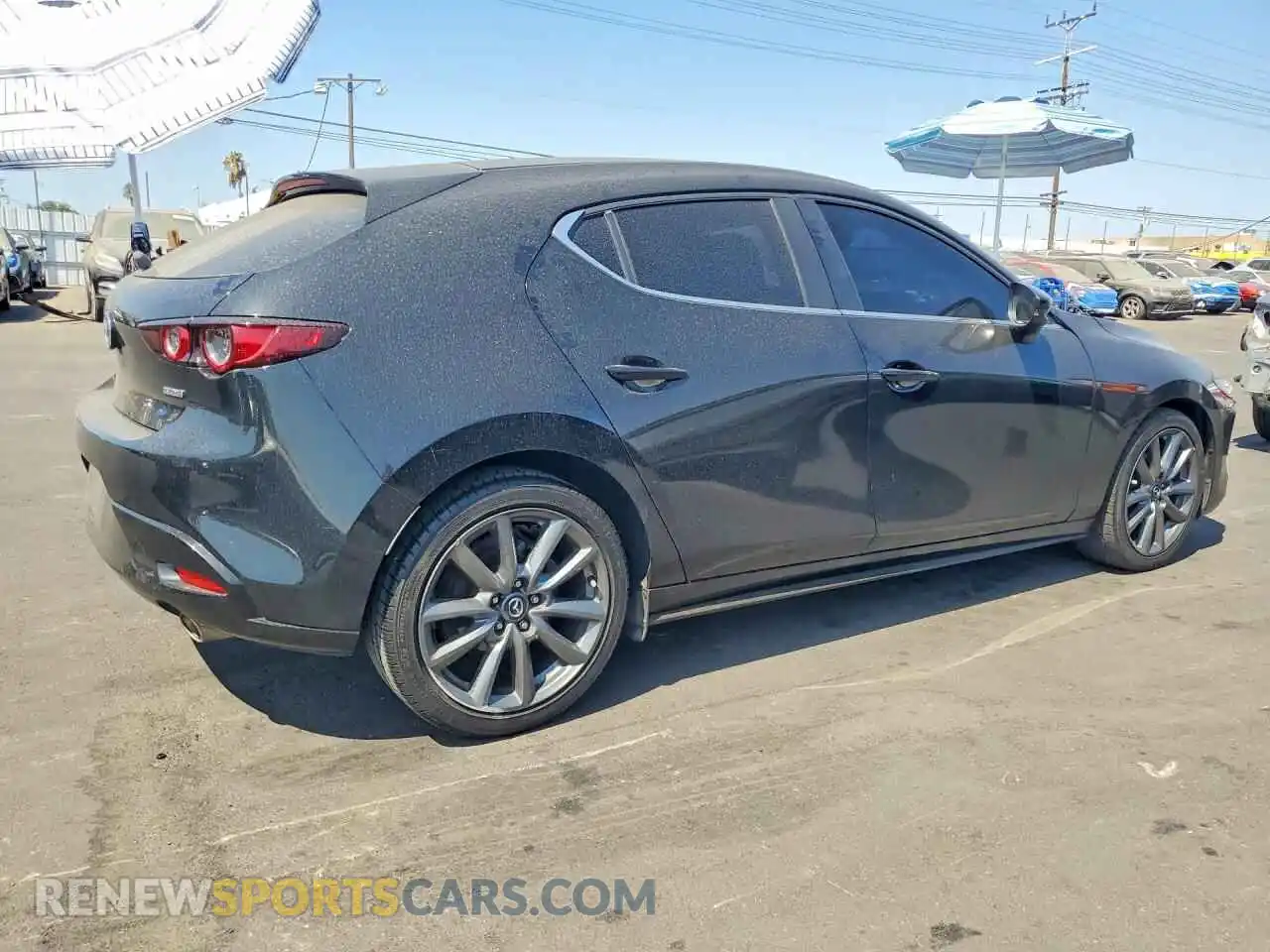 3 fotografías del automóvil dañado JM1BPAKL7M1336889 MAZDA 3 2021
