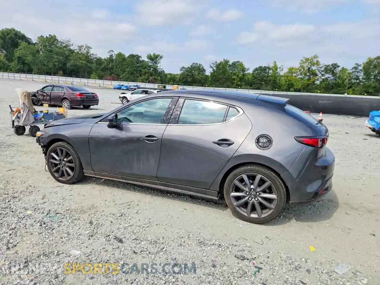 2 Photograph of a damaged car JM1BPALL7M1401559 MAZDA 3 2021