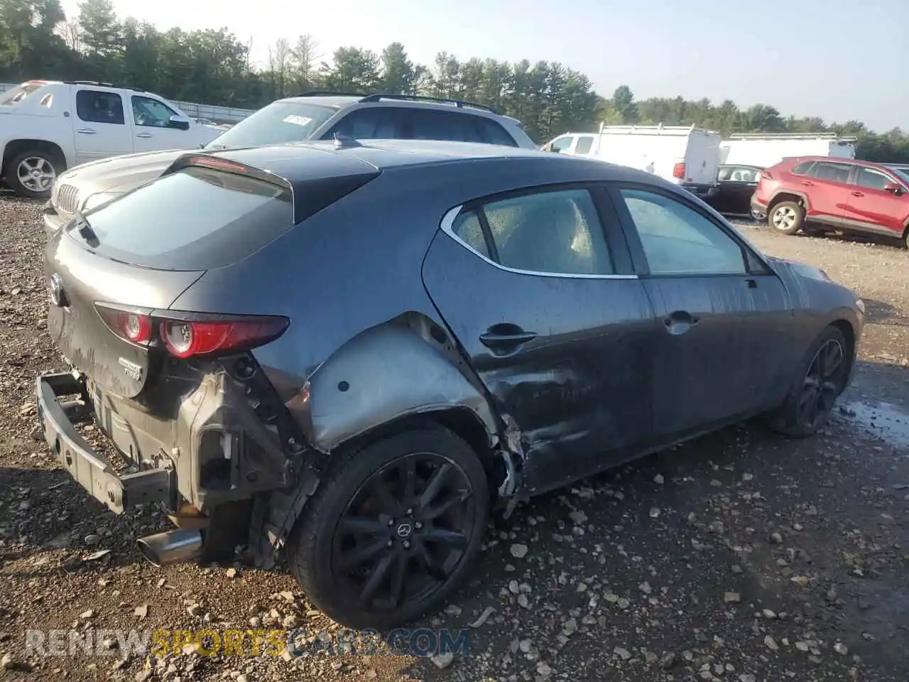 3 fotografías del automóvil dañado JM1BPBJY0M1333528 MAZDA 3 2021