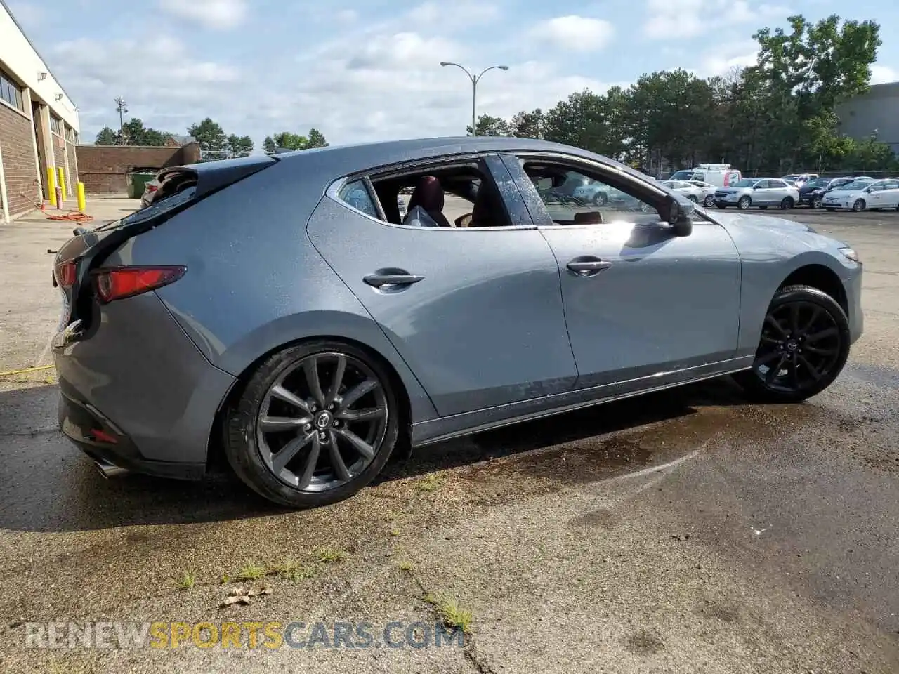 3 Photograph of a damaged car JM1BPBML2M1400498 MAZDA 3 2021
