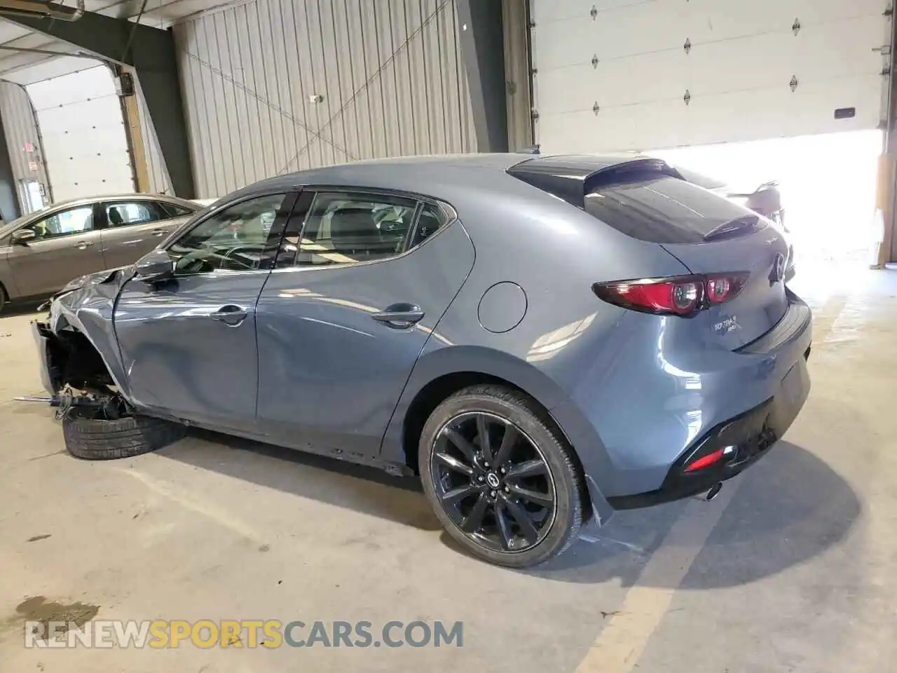 2 Photograph of a damaged car JM1BPBML2M1401554 MAZDA 3 2021