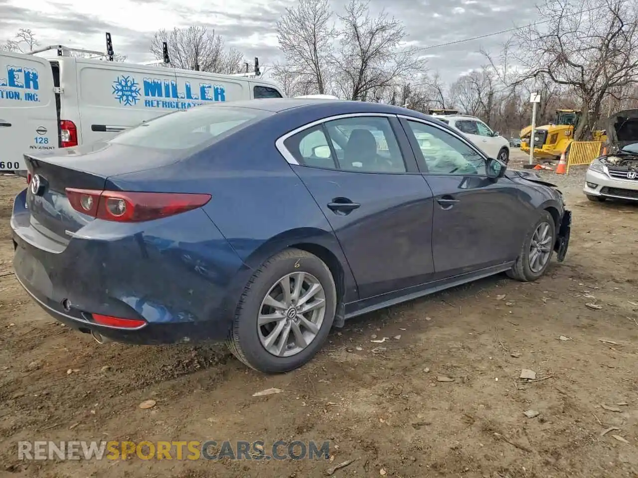 3 Photograph of a damaged car 3MZBPAAL7NM304771 MAZDA 3 2022