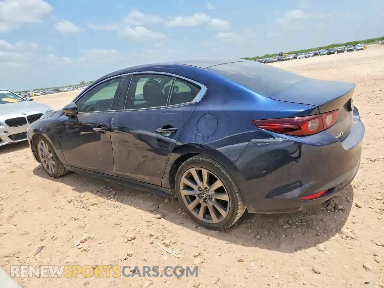 2 Photograph of a damaged car 3MZBPABL0NM315321 MAZDA 3 2022