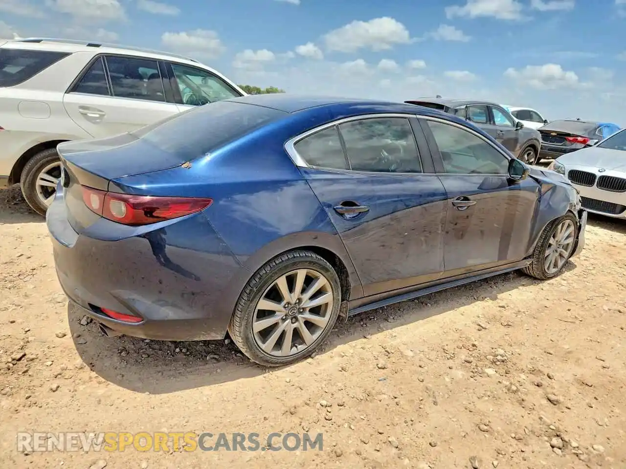 3 Photograph of a damaged car 3MZBPABL0NM315321 MAZDA 3 2022